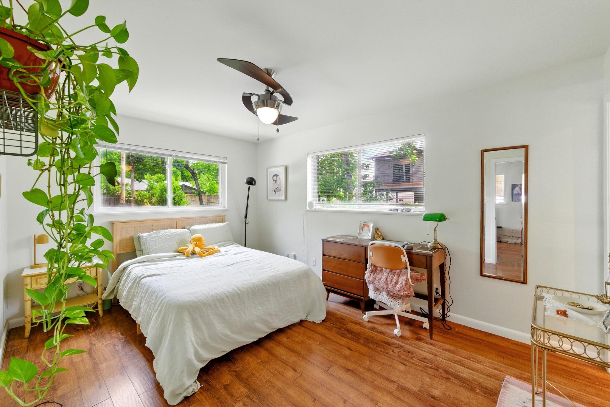 606 W North Loop Blvd, Austin, TX 78751