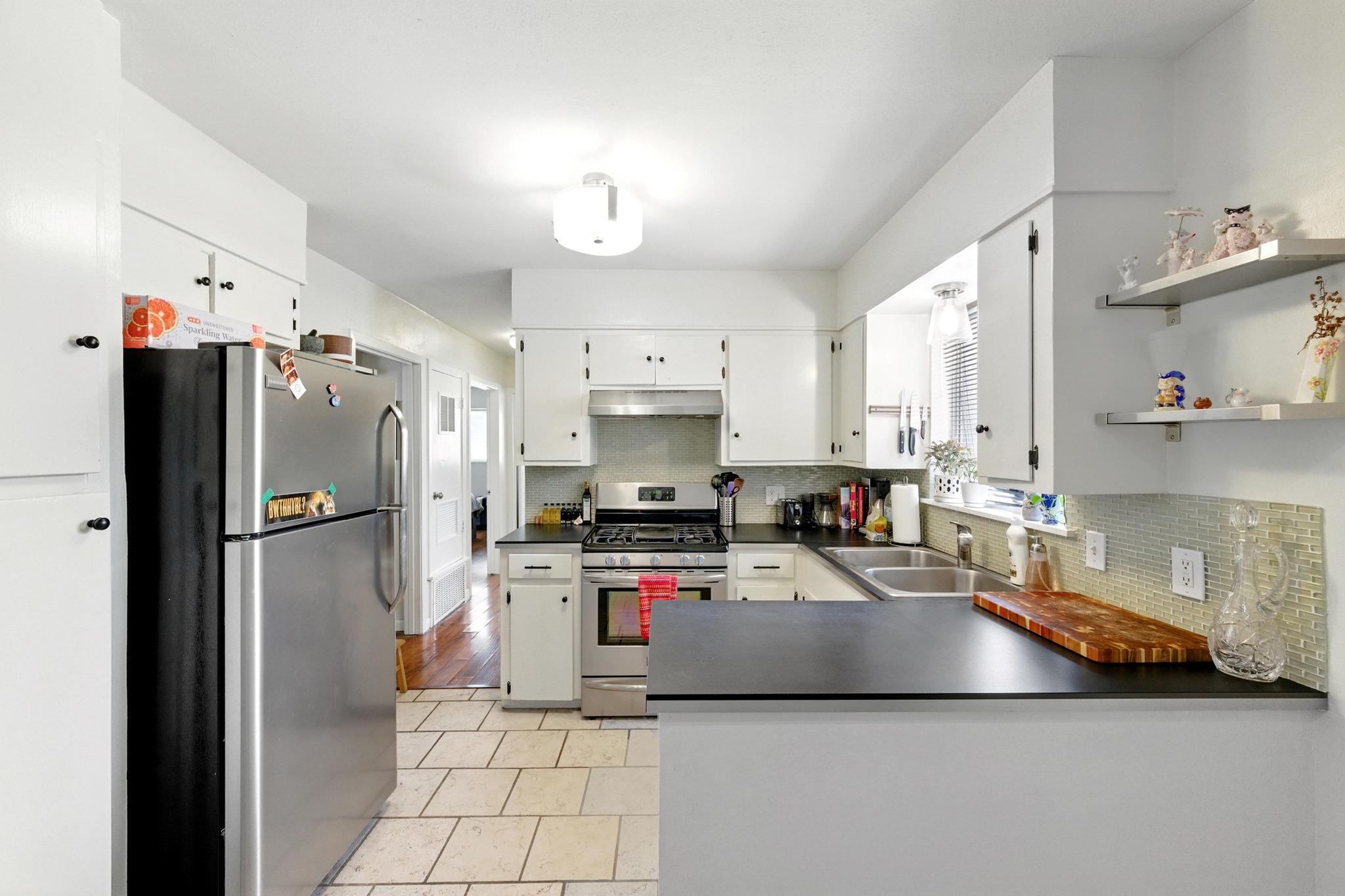 606 W North Loop Blvd, Austin, TX 78751