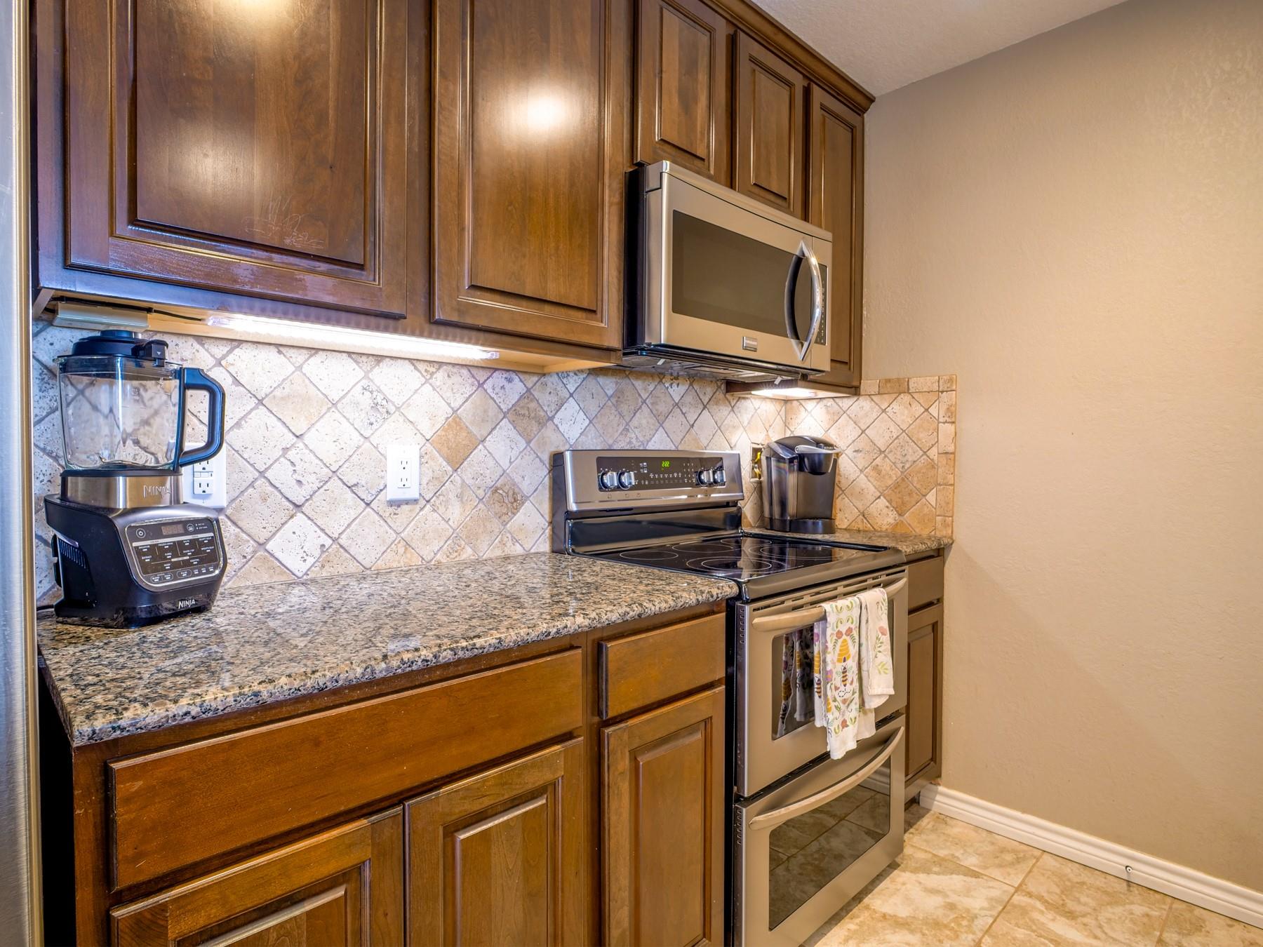 604 Highcrest Dr # 722, Granite Shoals, TX 78654