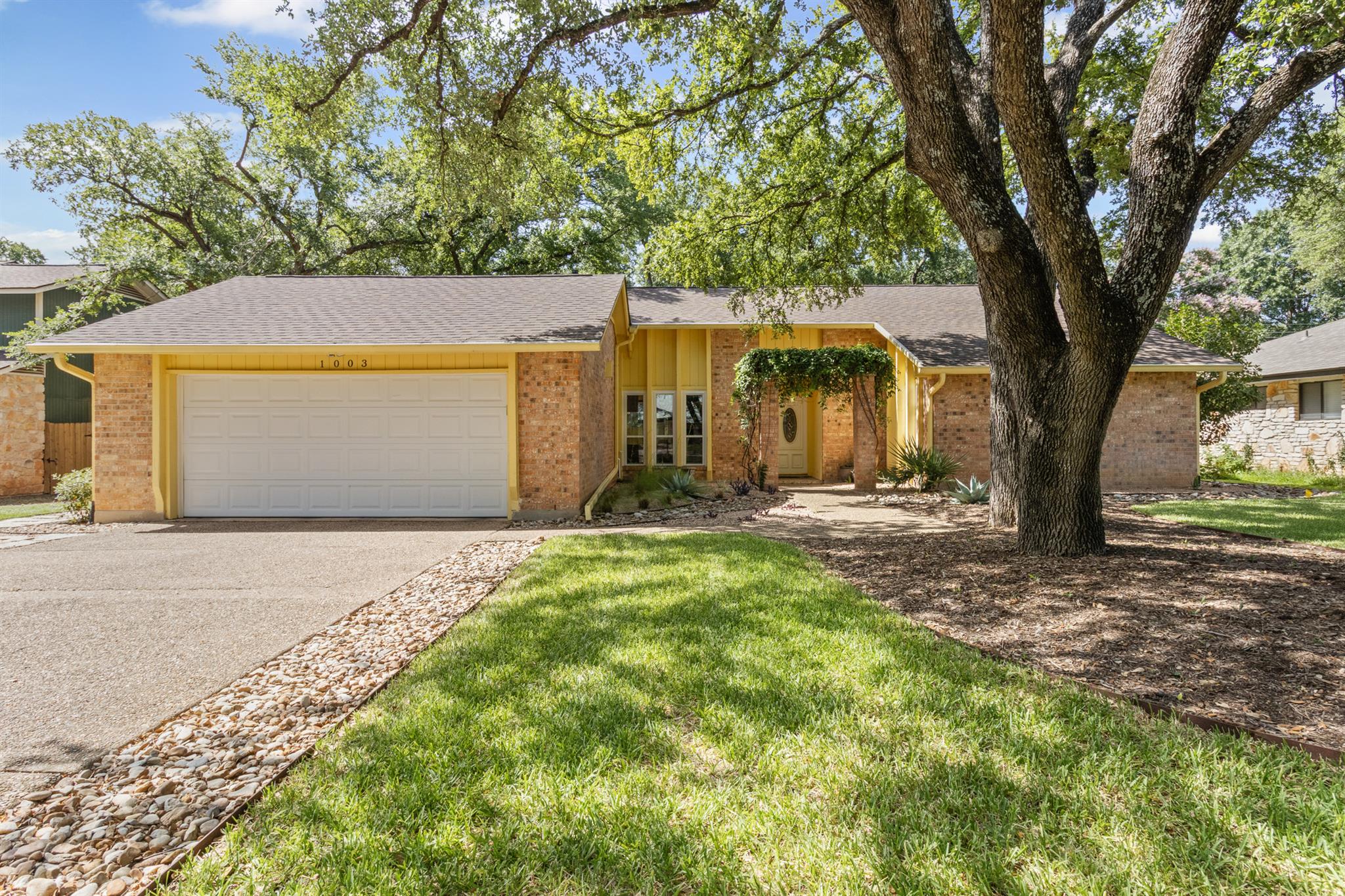 1003 Lakewood Ln, Round Rock, TX 78681