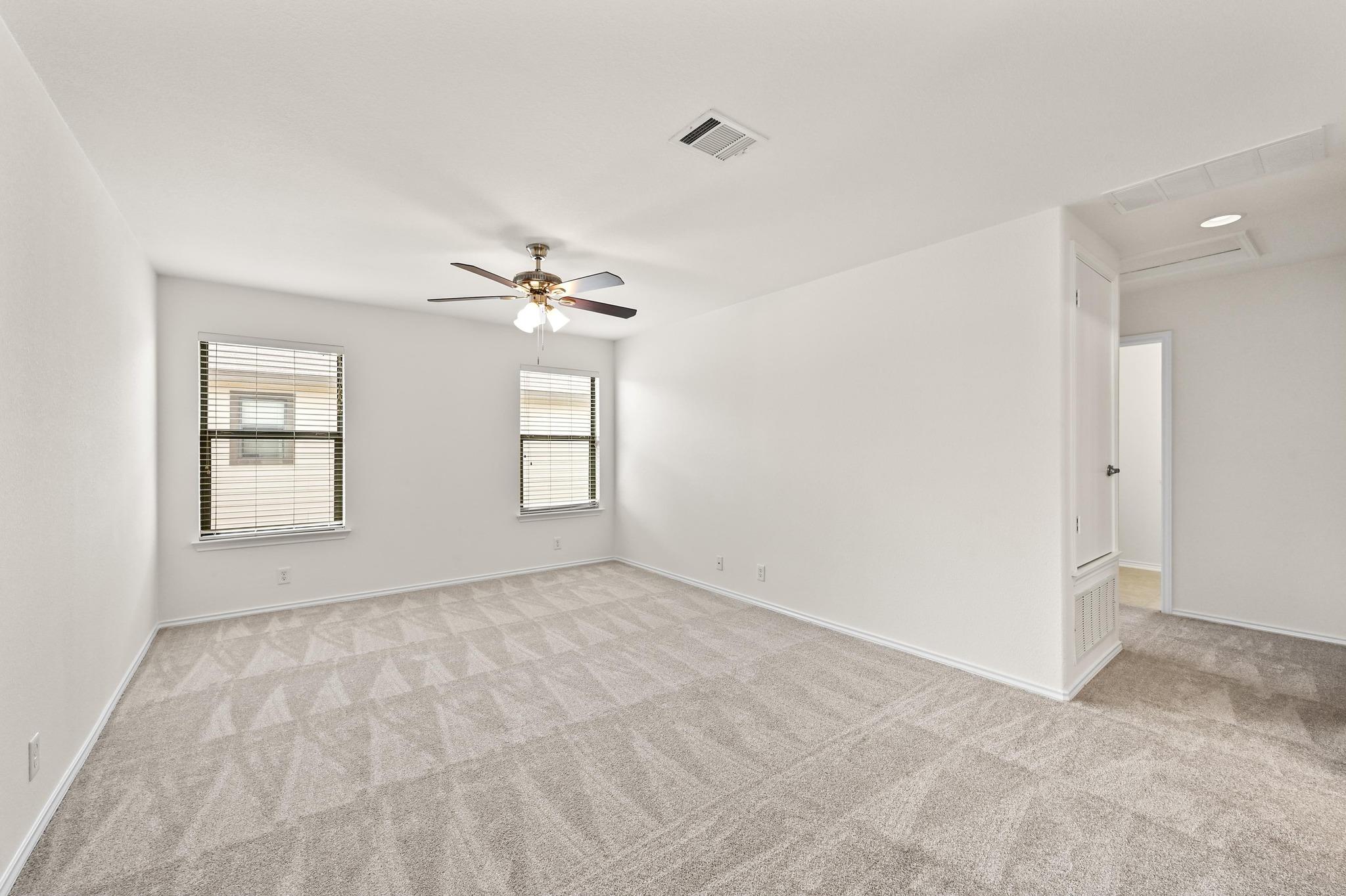 6913 Derby Downs Dr, Austin, TX 78747