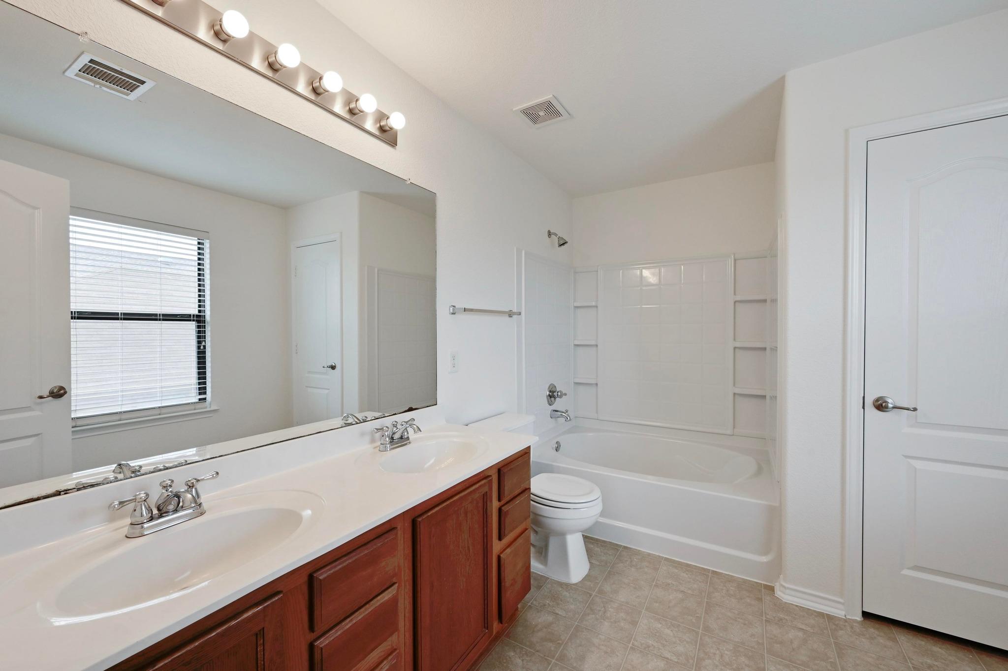 6913 Derby Downs Dr, Austin, TX 78747