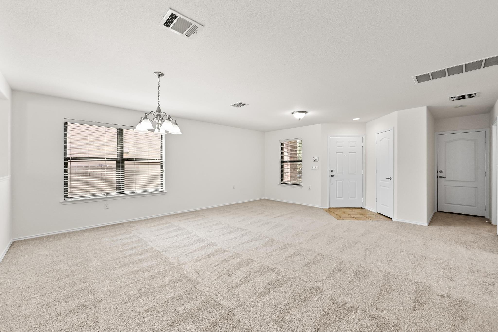 6913 Derby Downs Dr, Austin, TX 78747