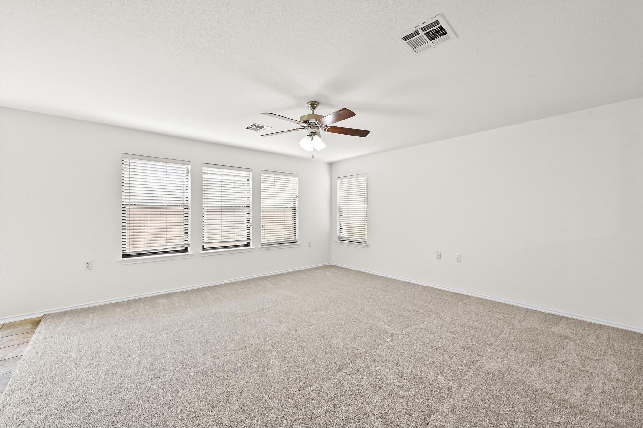 6913 Derby Downs Dr, Austin, TX 78747