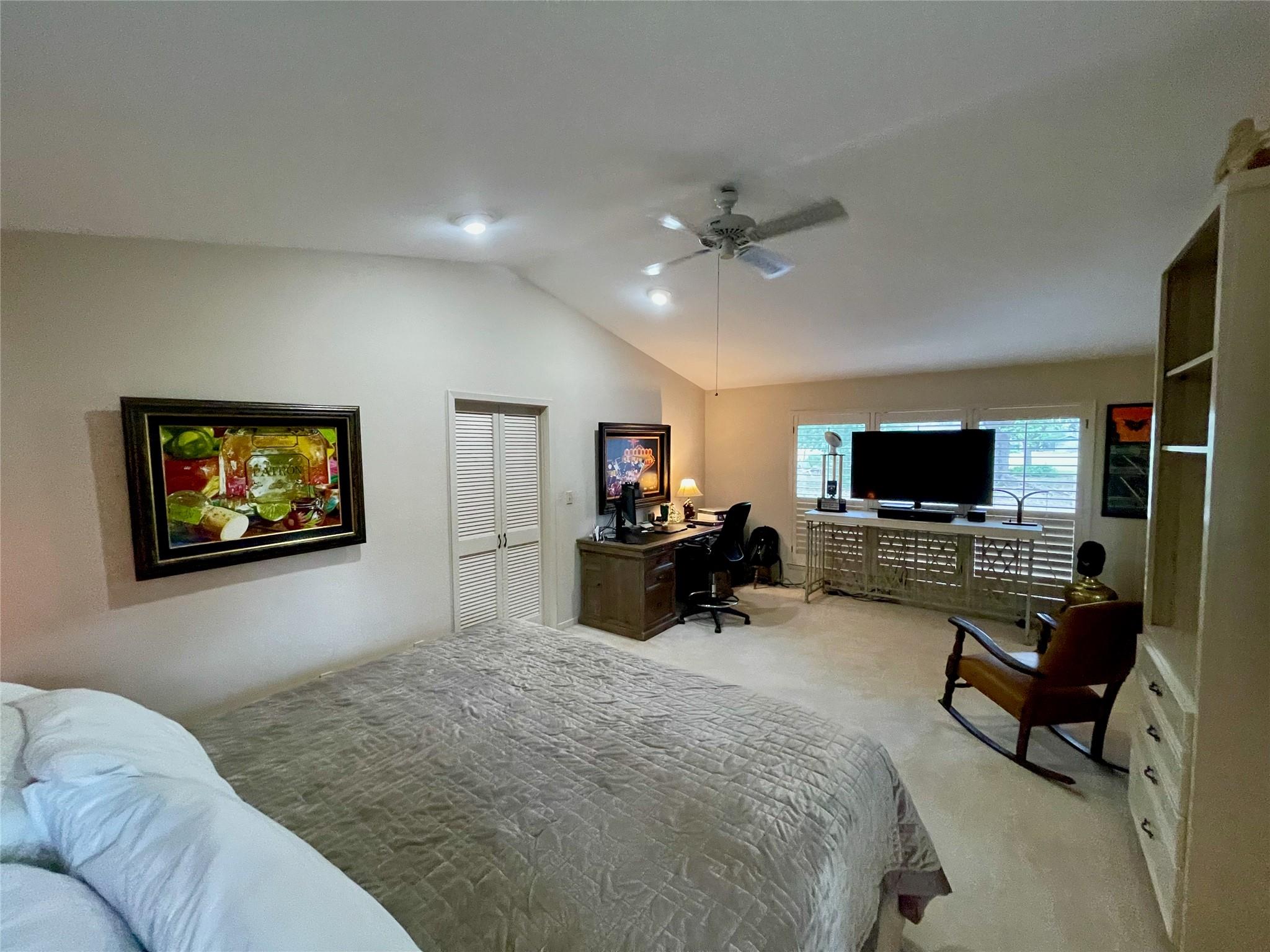 921 Vanguard St, Lakeway, TX 78734