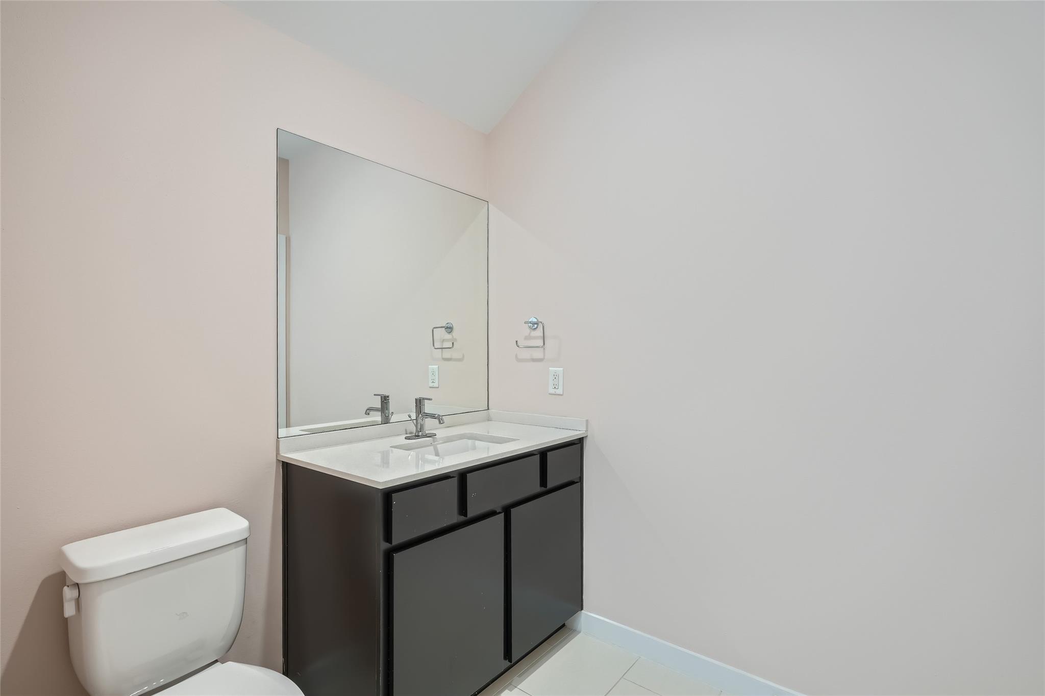 301 W Stassney Ln # 16, Austin, TX 78745