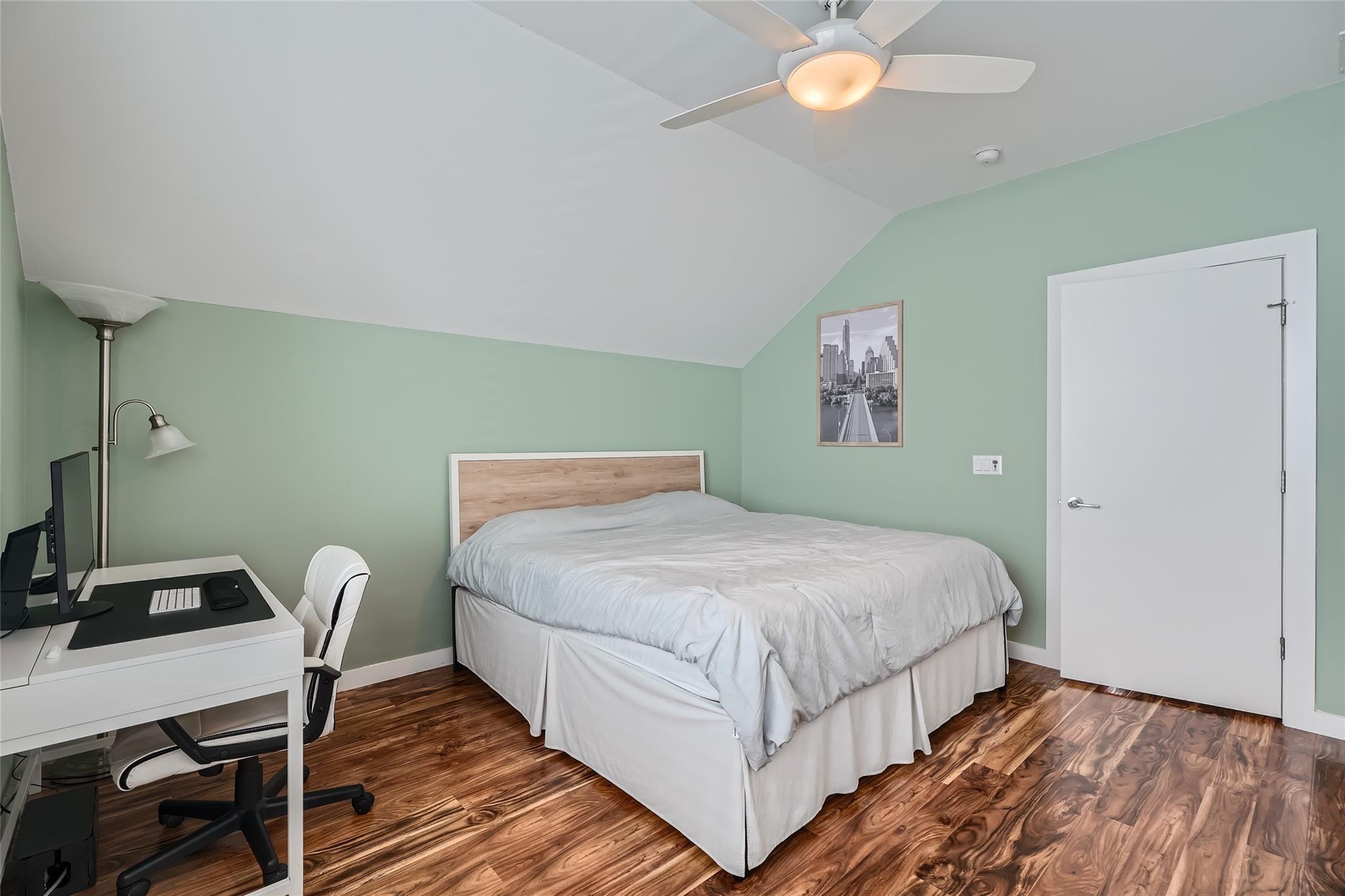 301 W Stassney Ln # 16, Austin, TX 78745