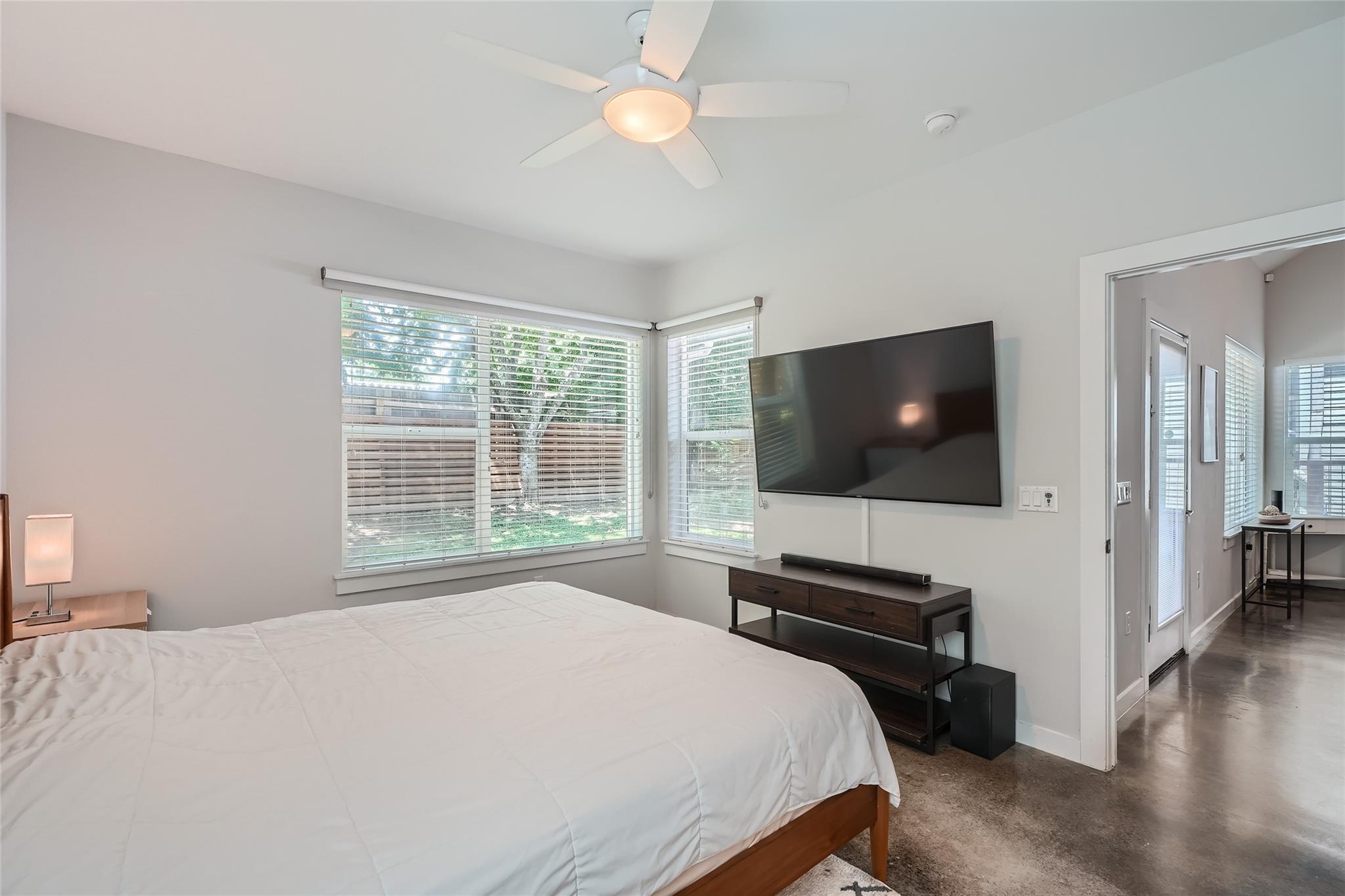 301 W Stassney Ln # 16, Austin, TX 78745