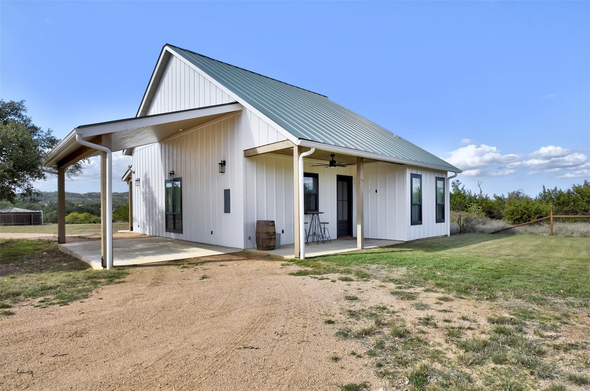 4526 N US 281 Highway, Blanco, TX 78606