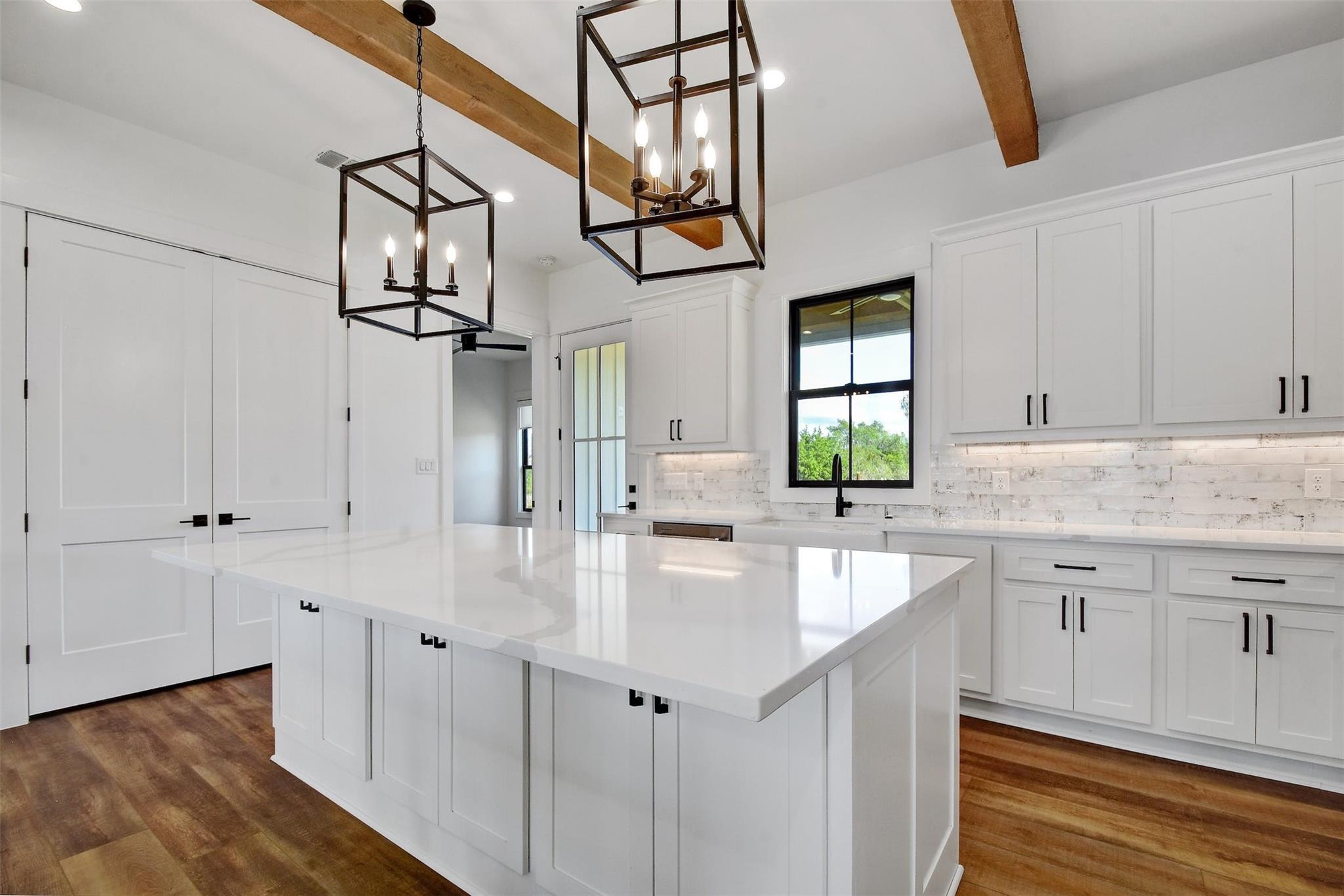 4526 N US 281 Highway, Blanco, TX 78606