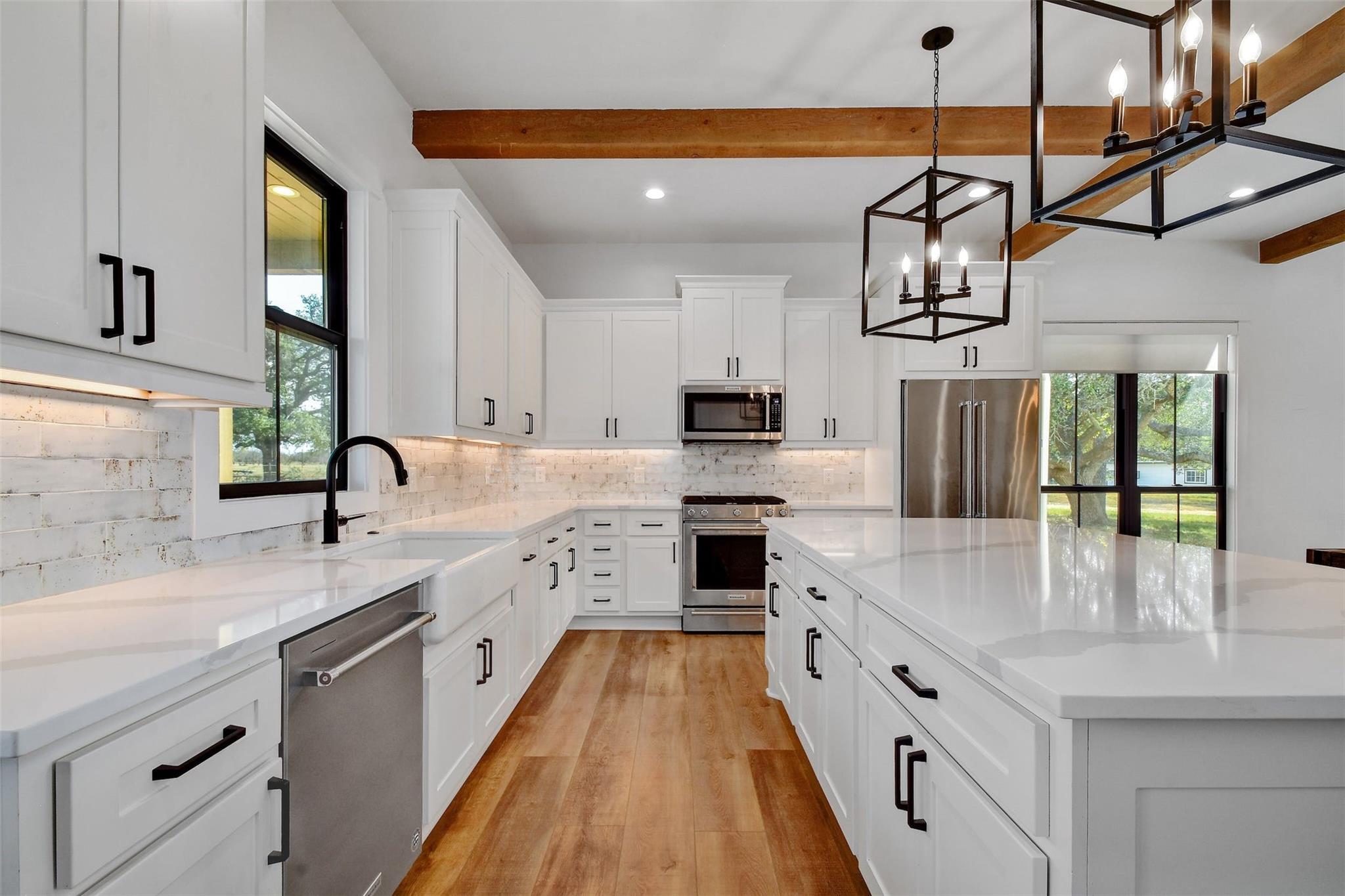 4526 N US 281 Highway, Blanco, TX 78606