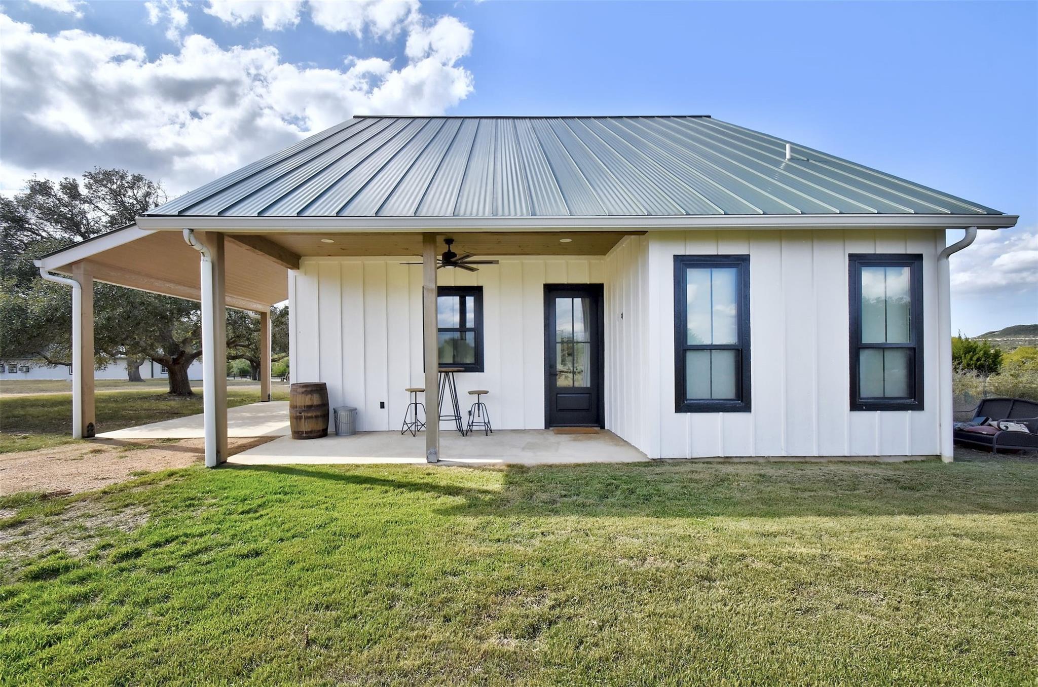4526 N US 281 Highway, Blanco, TX 78606