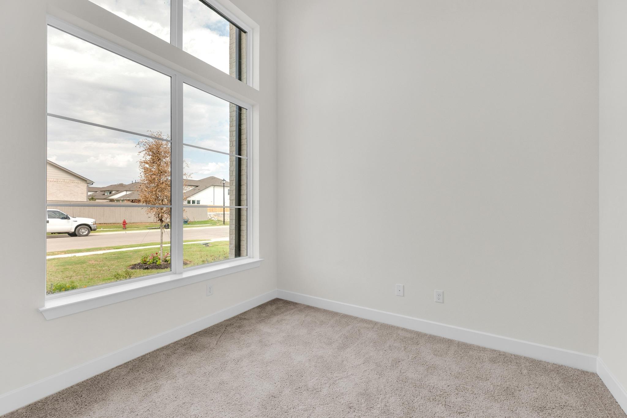949 Rock Daisy Trl, Hutto, TX 78634