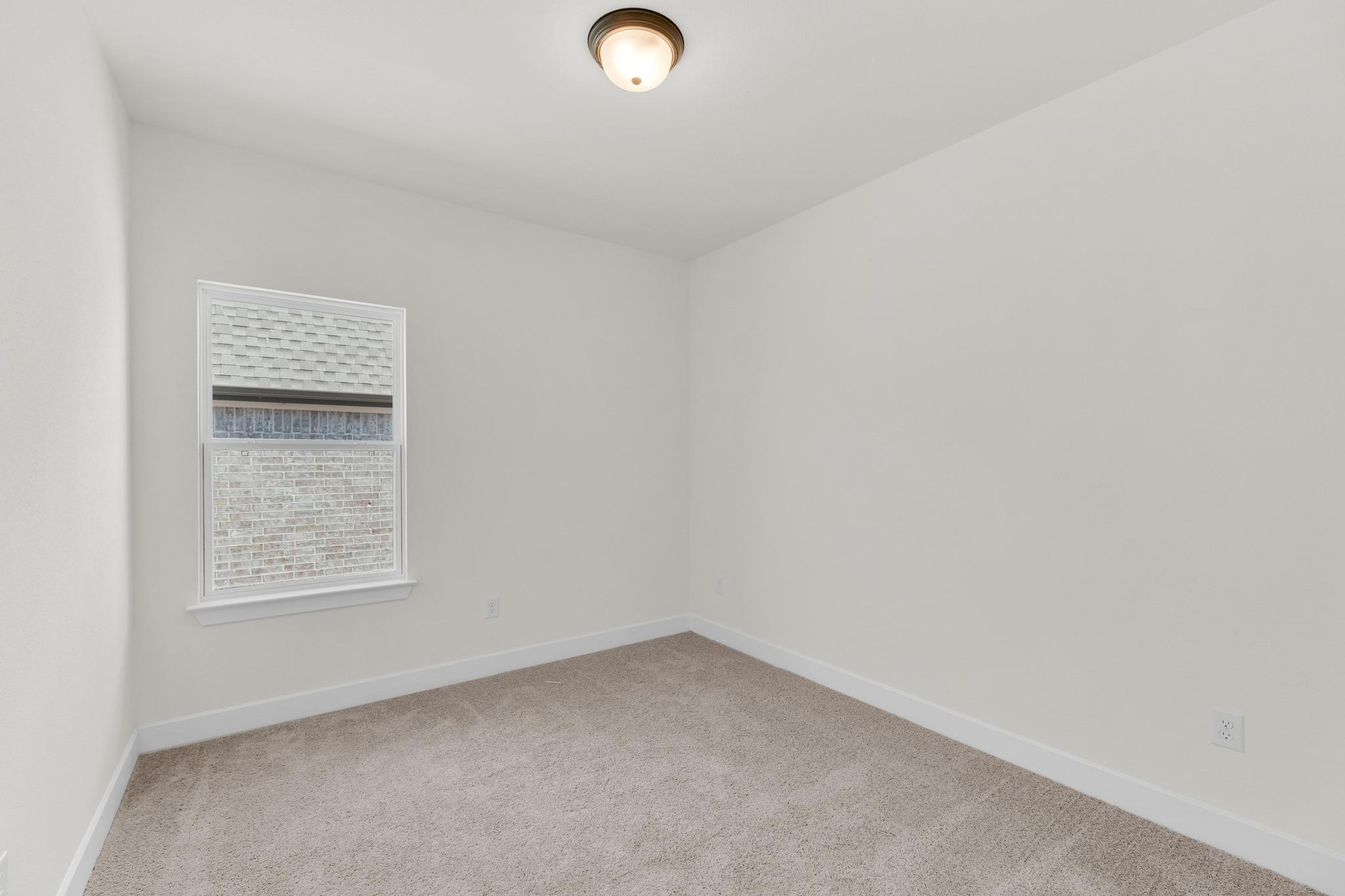 949 Rock Daisy Trl, Hutto, TX 78634