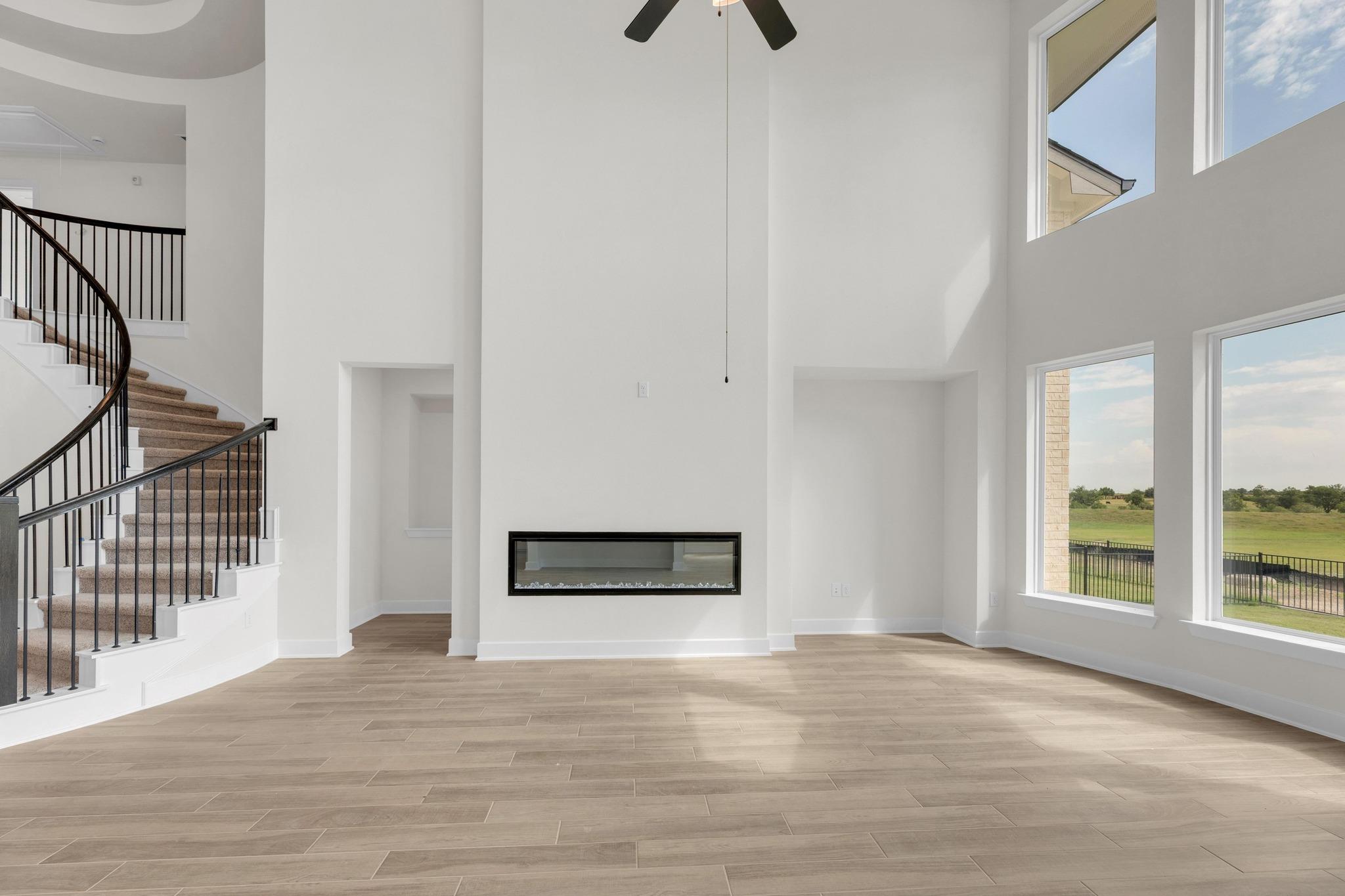 949 Rock Daisy Trl, Hutto, TX 78634
