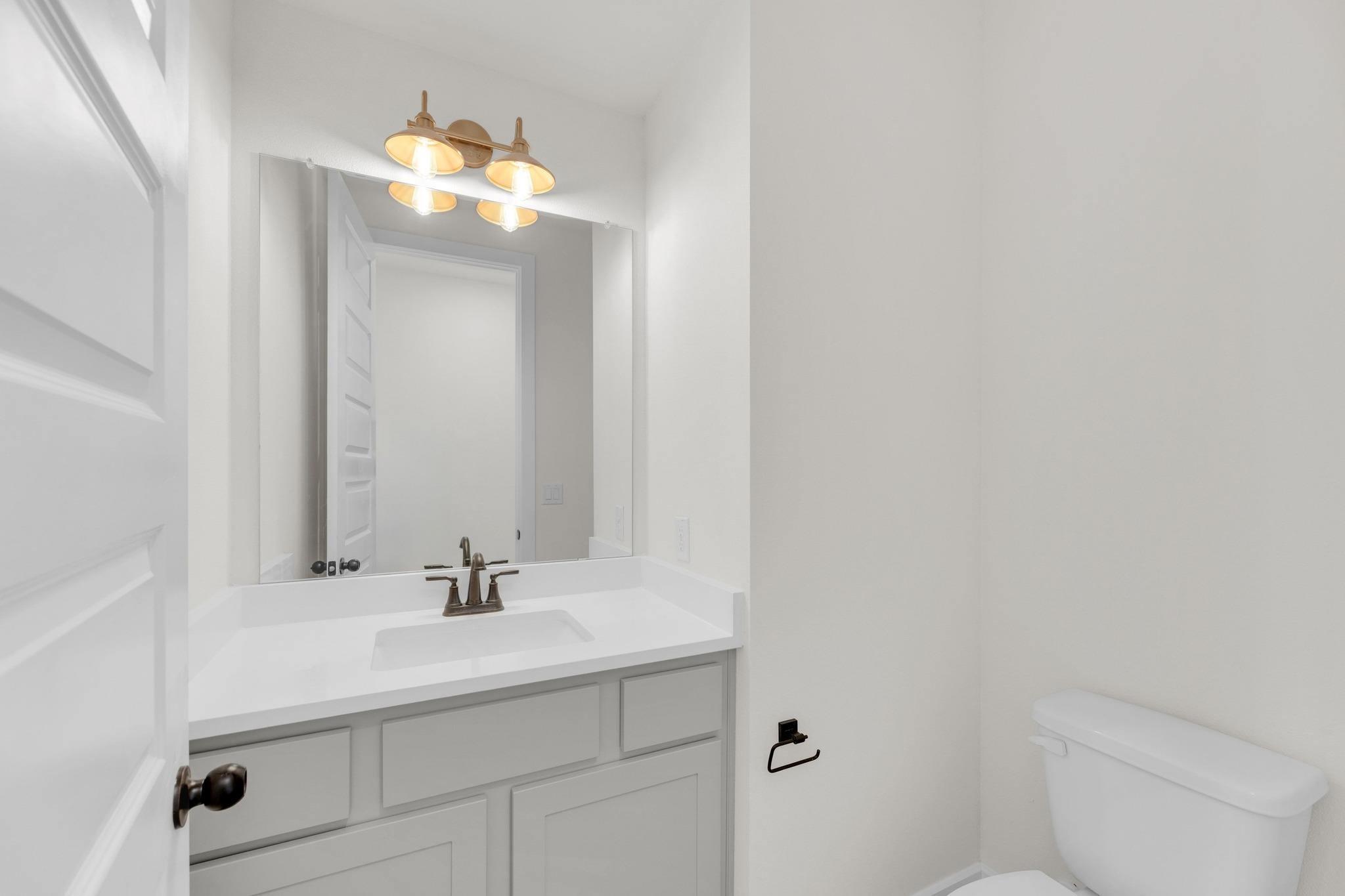 949 Rock Daisy Trl, Hutto, TX 78634
