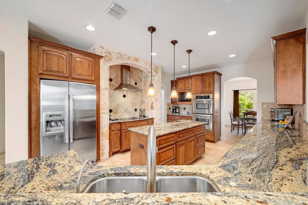 1031 Water Park Rd, Wimberley, TX 78676