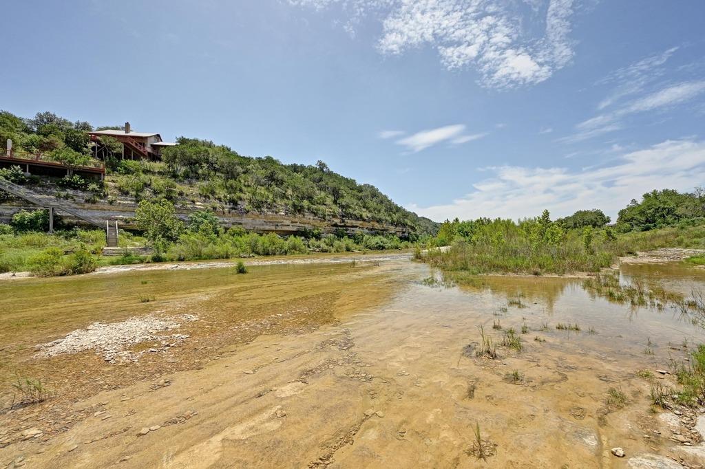 1031 Water Park Rd, Wimberley, TX 78676