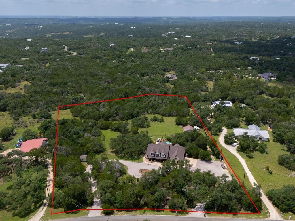1031 Water Park Rd, Wimberley, TX 78676