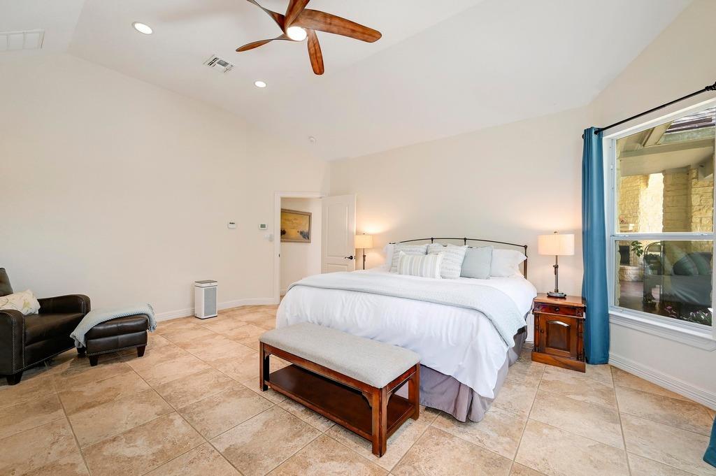 1031 Water Park Rd, Wimberley, TX 78676