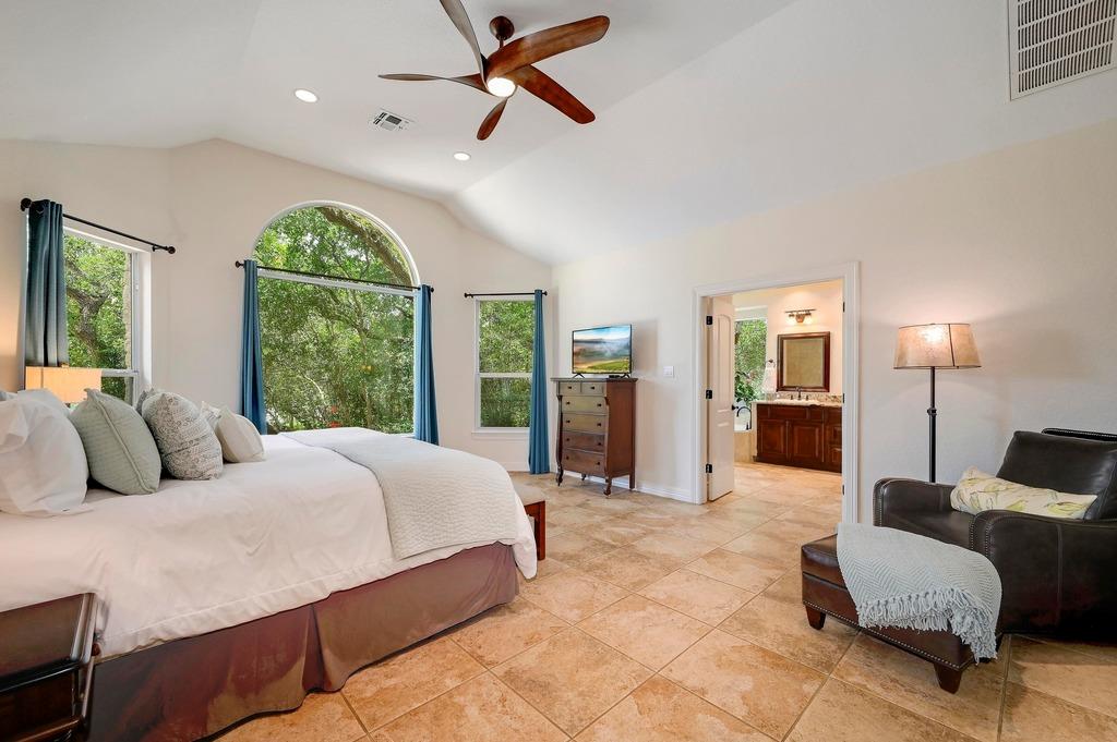1031 Water Park Rd, Wimberley, TX 78676
