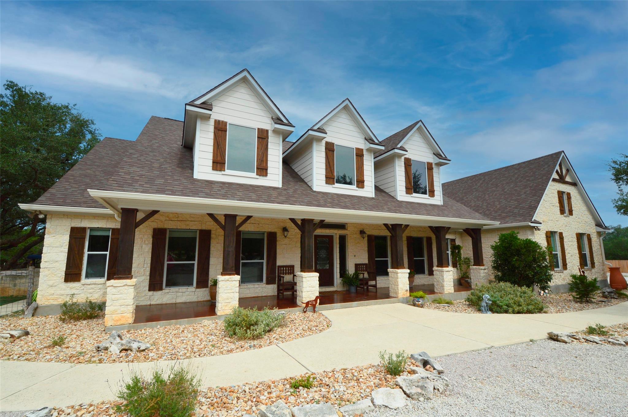 1031 Water Park Rd, Wimberley, TX 78676