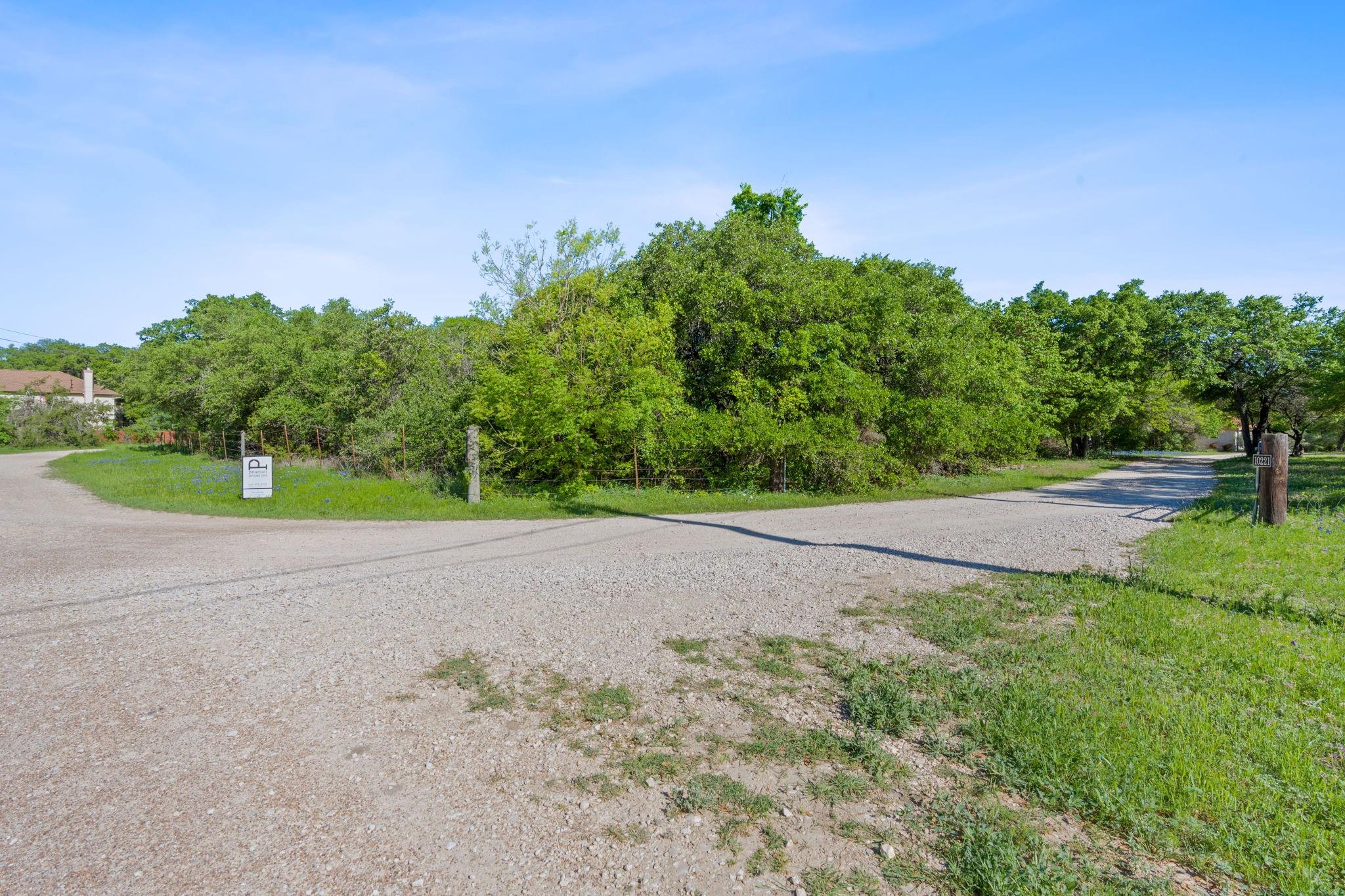 10221B David Moore, Austin, TX 78748