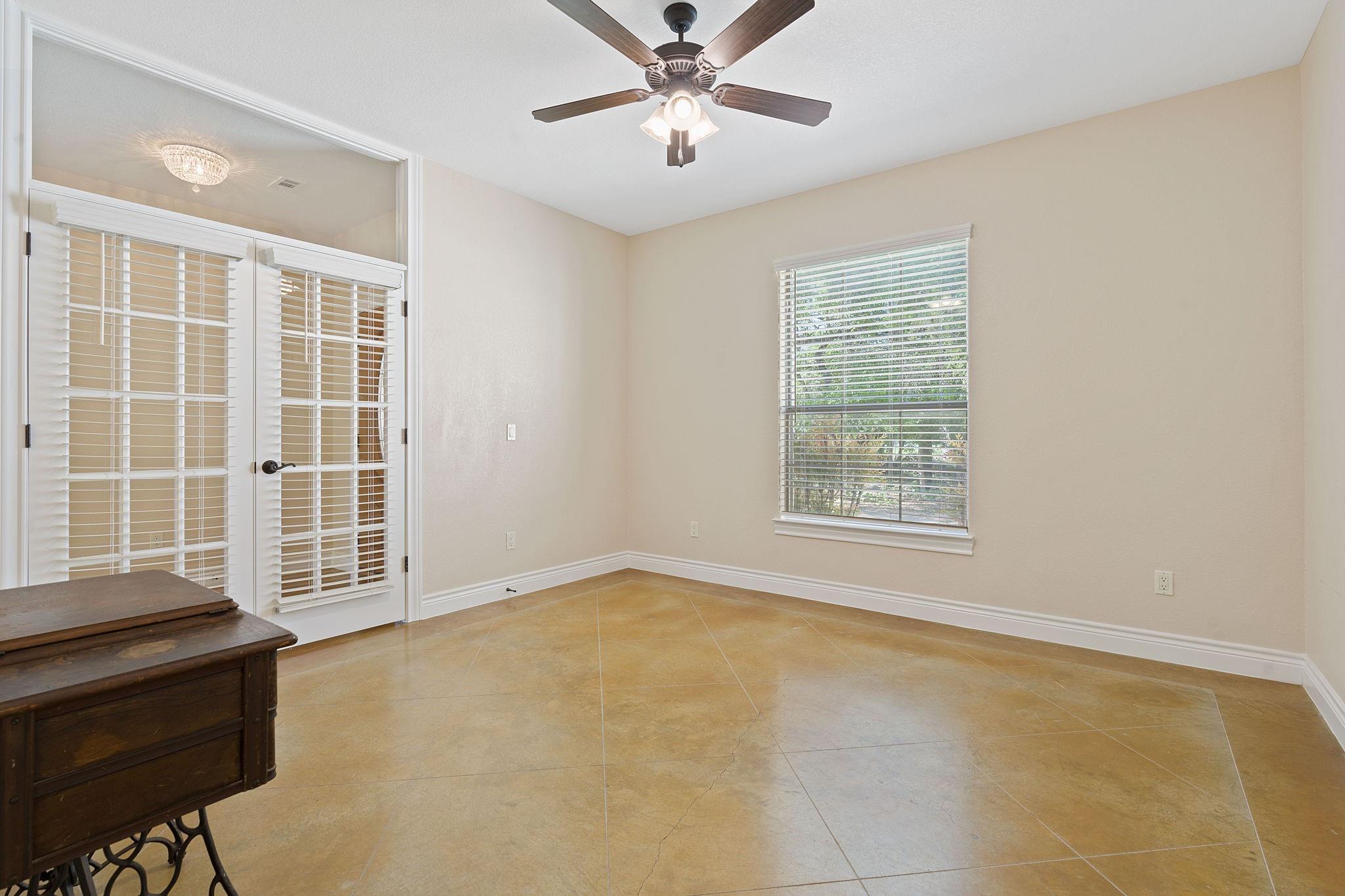 10221B David Moore, Austin, TX 78748
