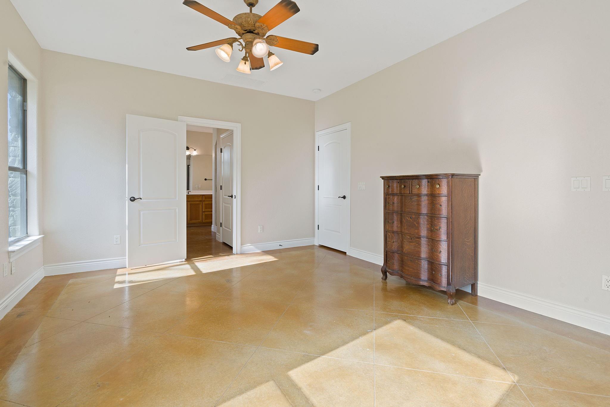 10221B David Moore, Austin, TX 78748