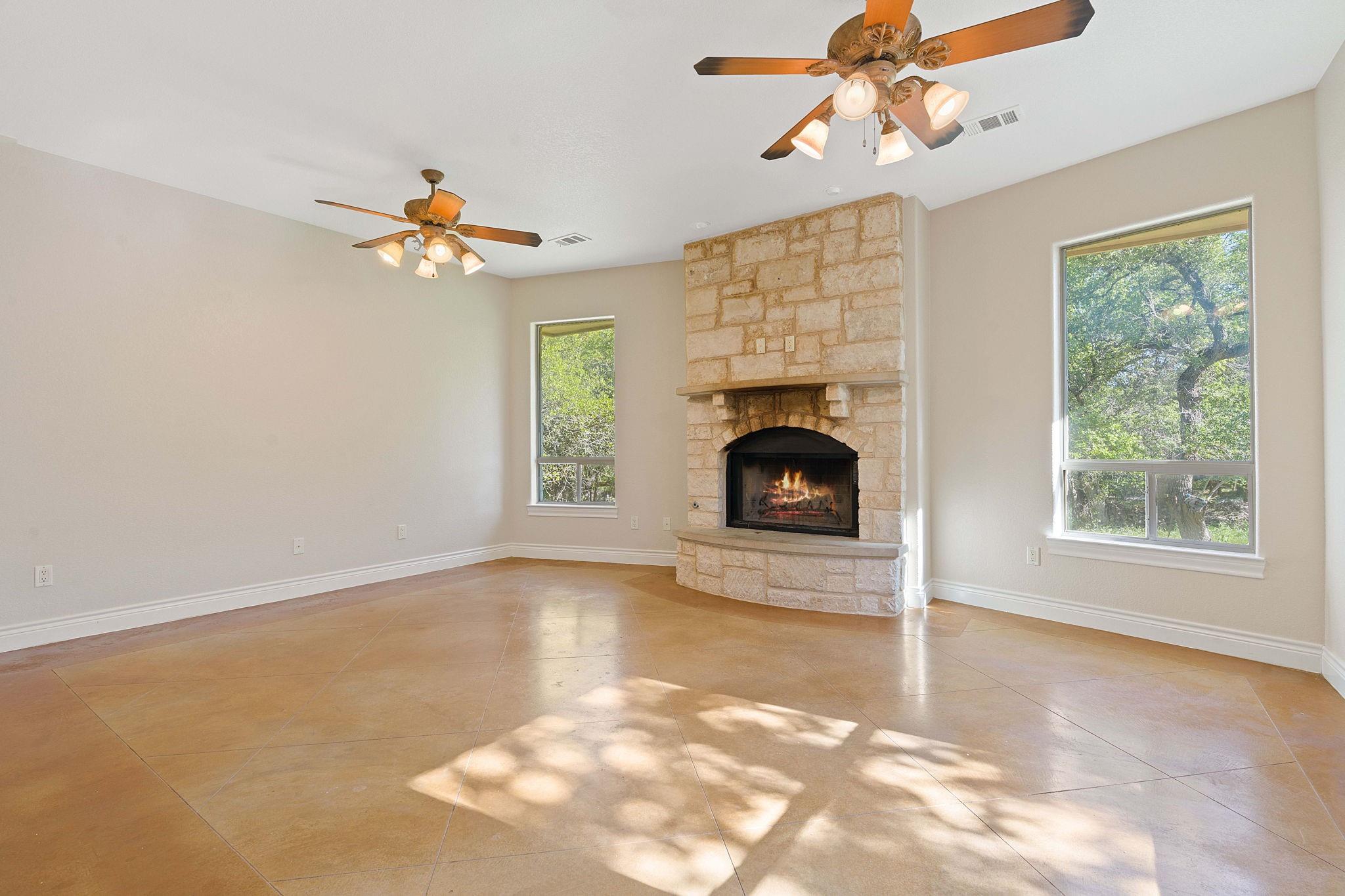 10221B David Moore, Austin, TX 78748