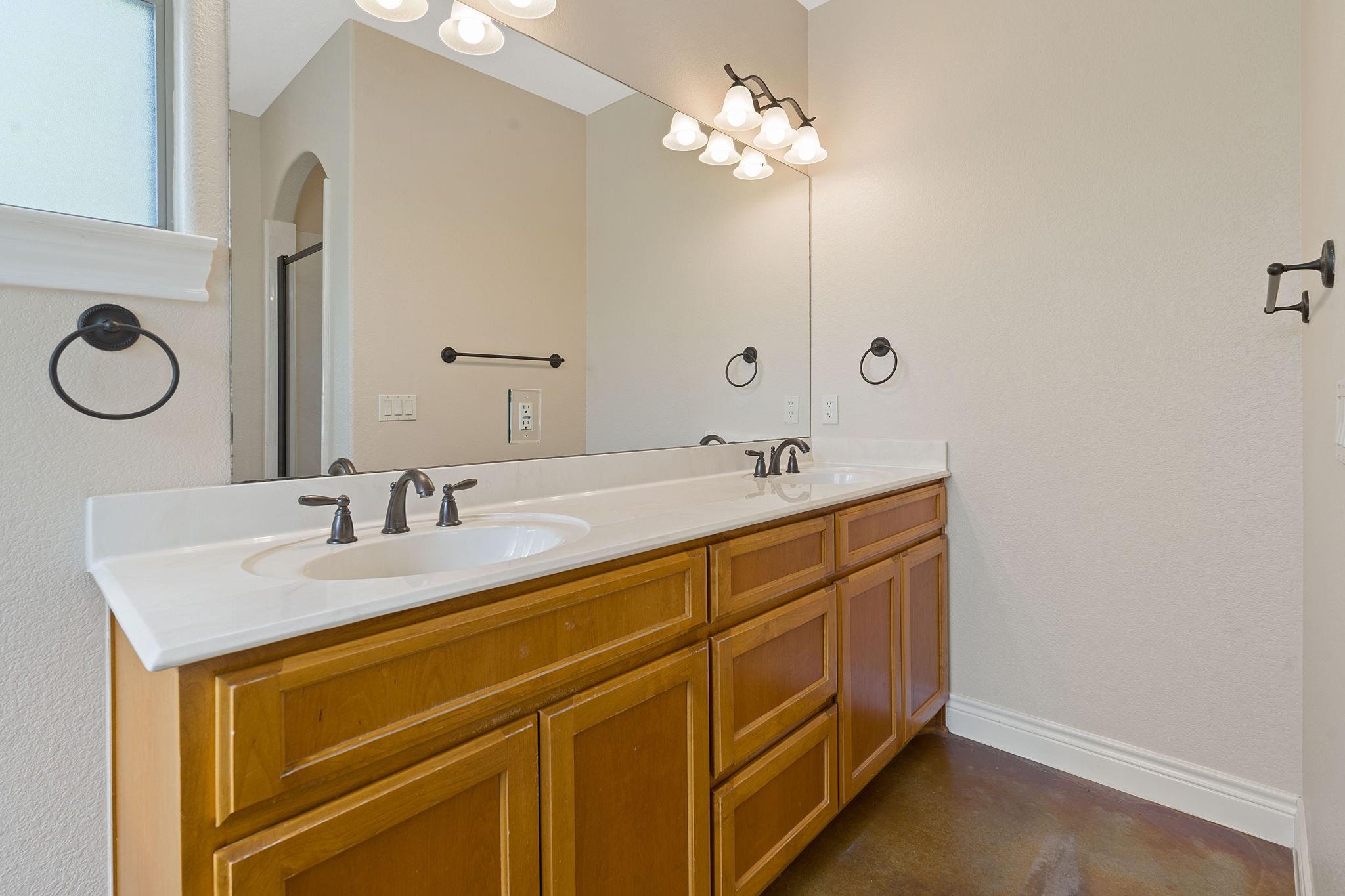 10221B David Moore, Austin, TX 78748