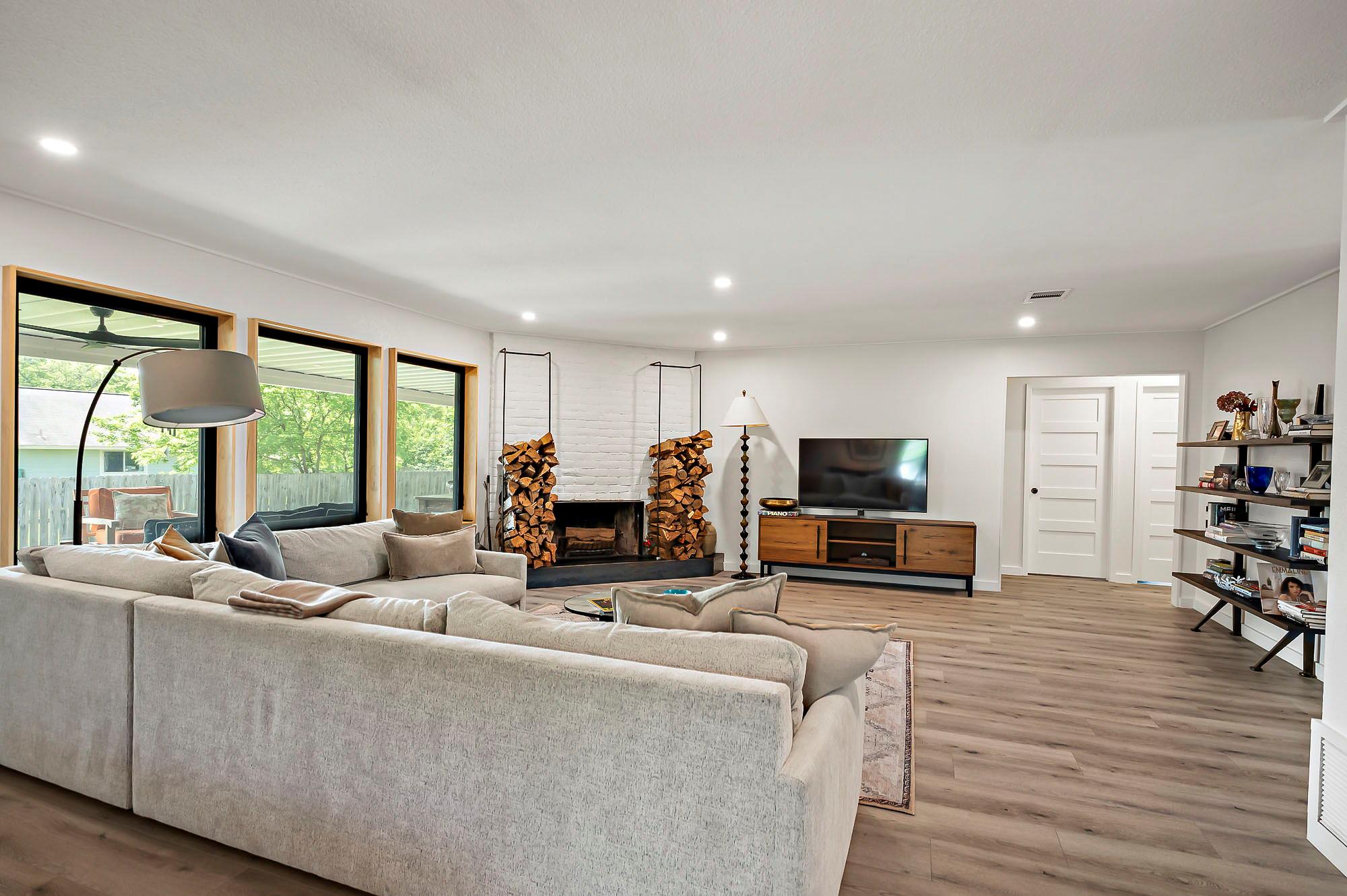 6101 Bridlington Cir, Austin, TX 78745