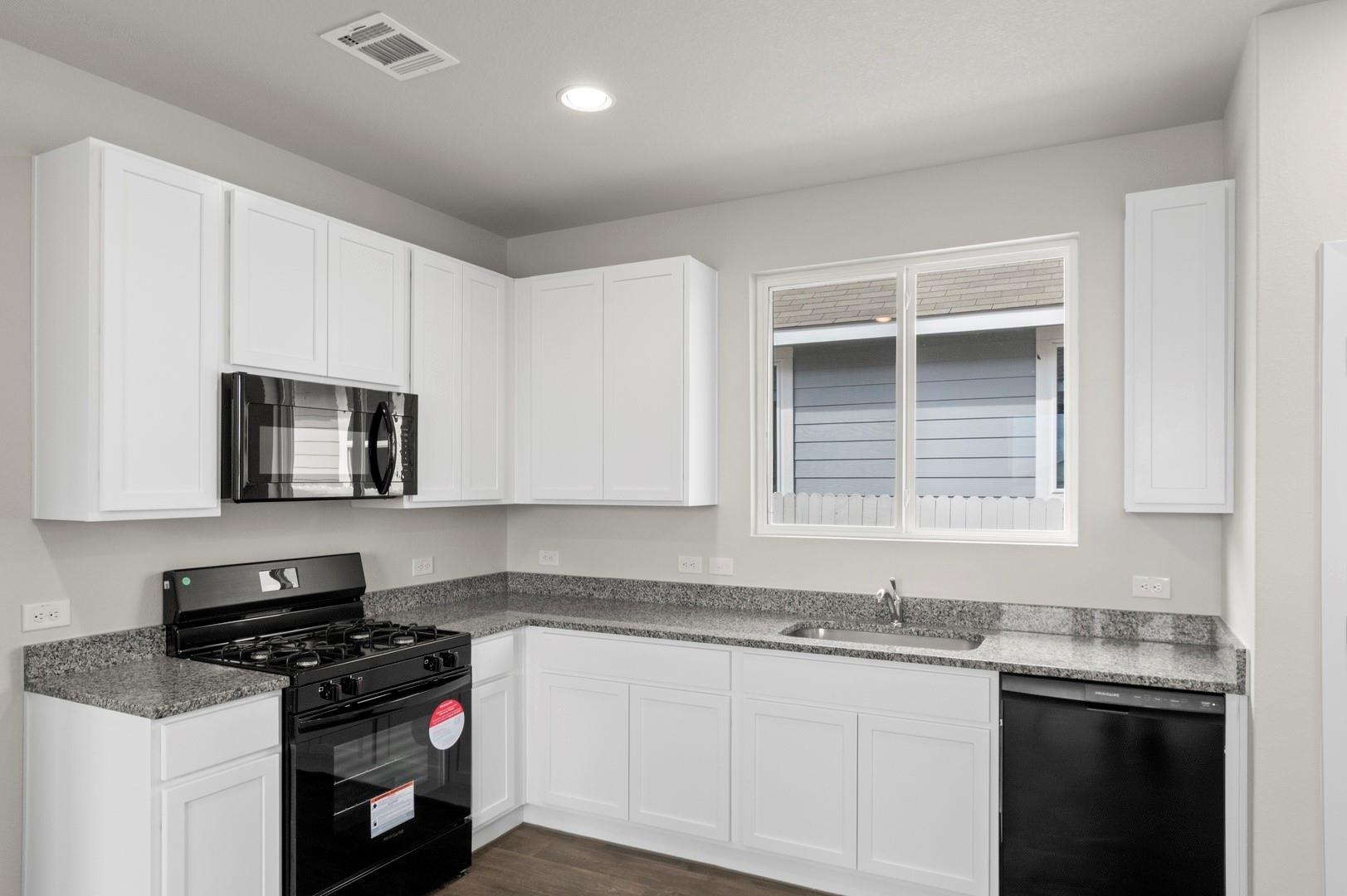 2963 Winding Creek Rd, Kyle, TX 78640