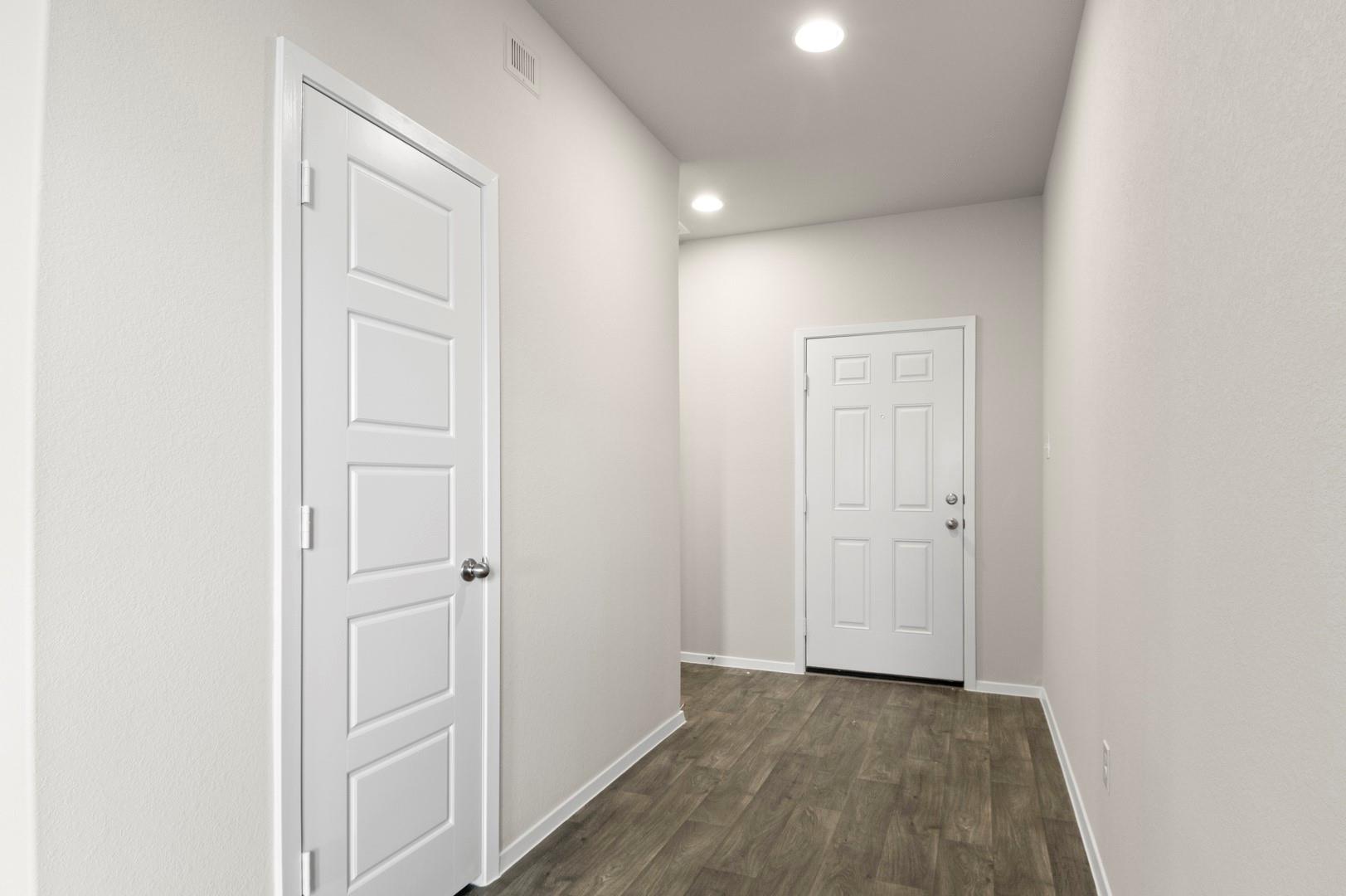 2963 Winding Creek Rd, Kyle, TX 78640