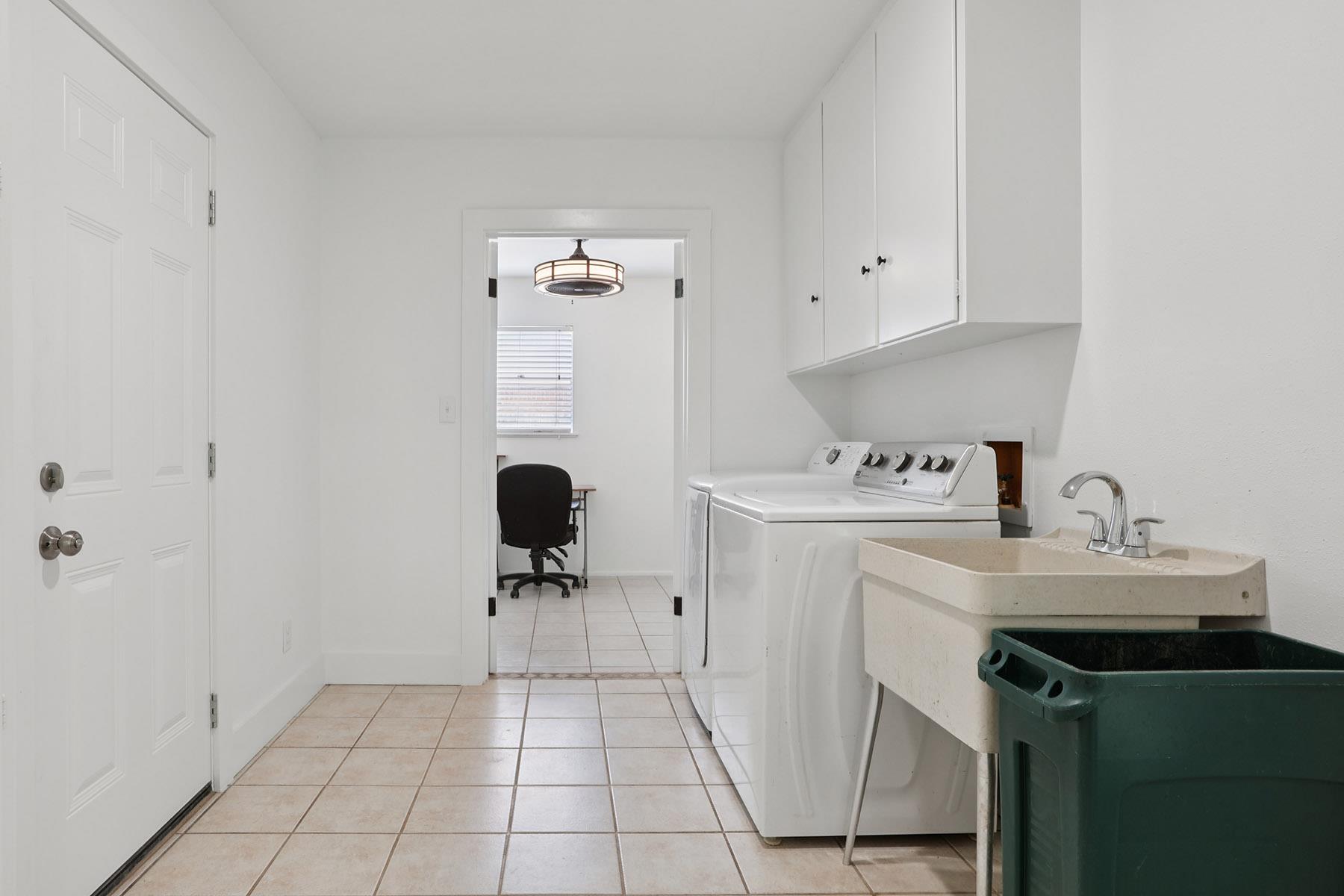 1334 Carnation Ln, New Braunfels, TX 78130