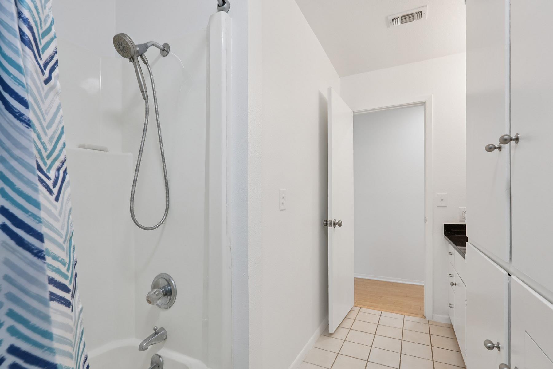 1334 Carnation Ln, New Braunfels, TX 78130