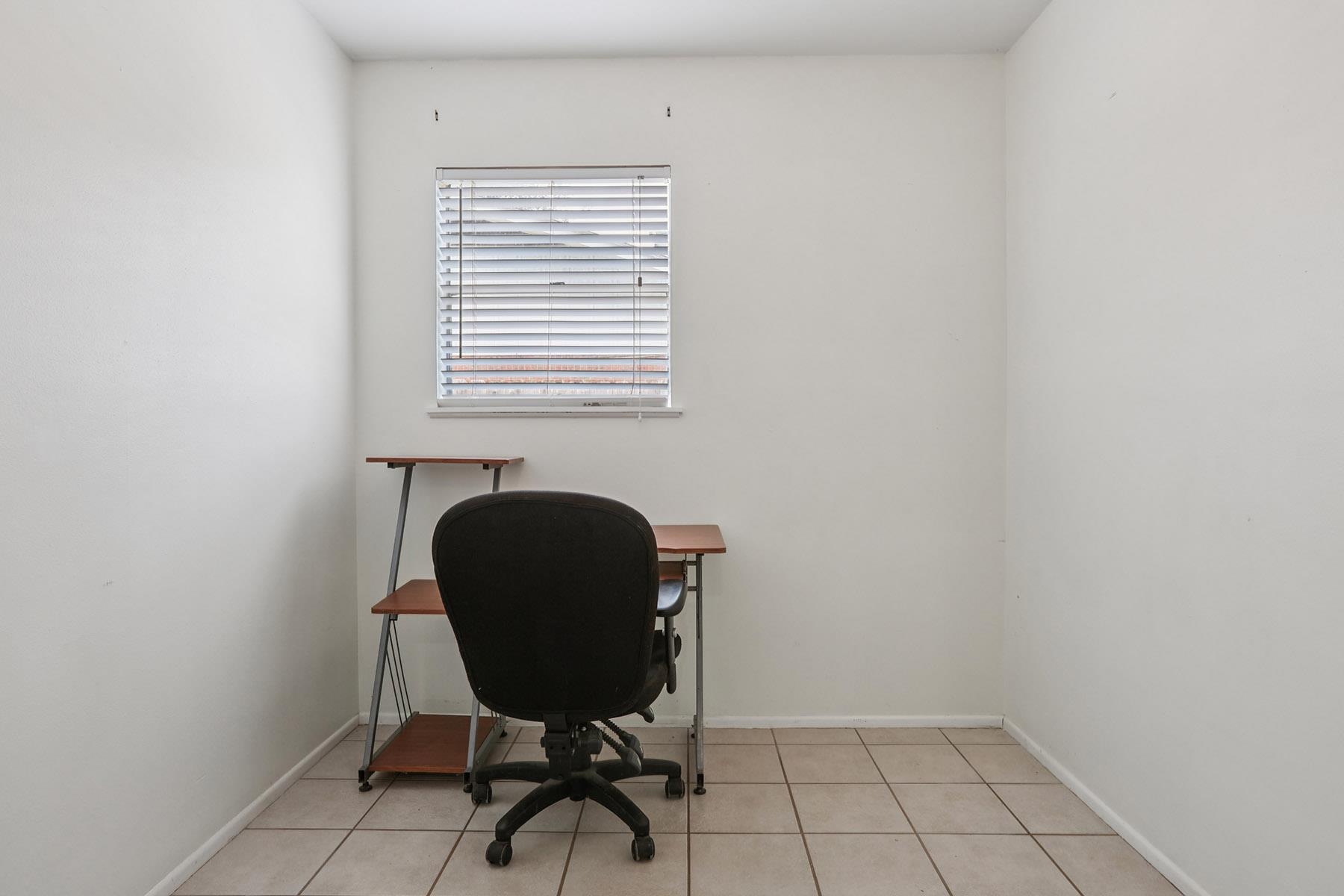 1334 Carnation Ln, New Braunfels, TX 78130