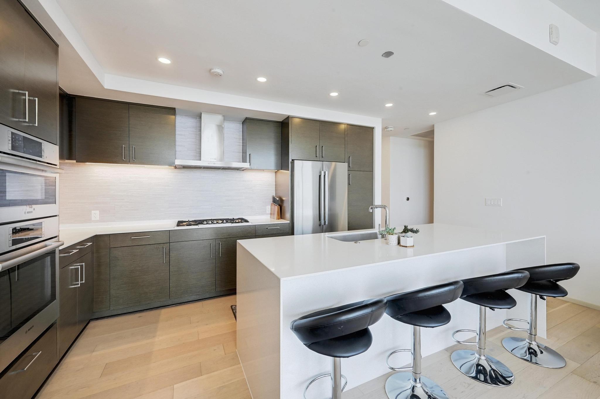 301 West Ave # 1608, Austin, TX 78701