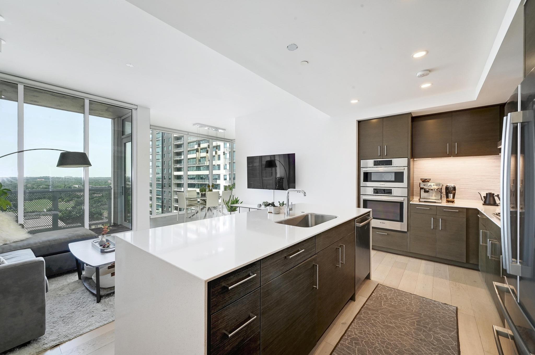 301 West Ave # 1608, Austin, TX 78701
