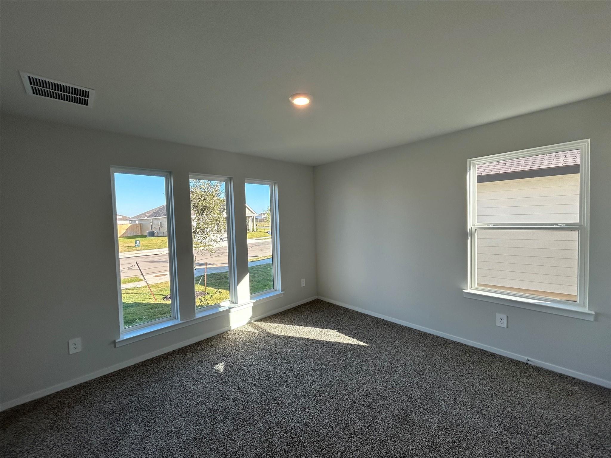 313 Doss Dr, Rockdale, TX 76567