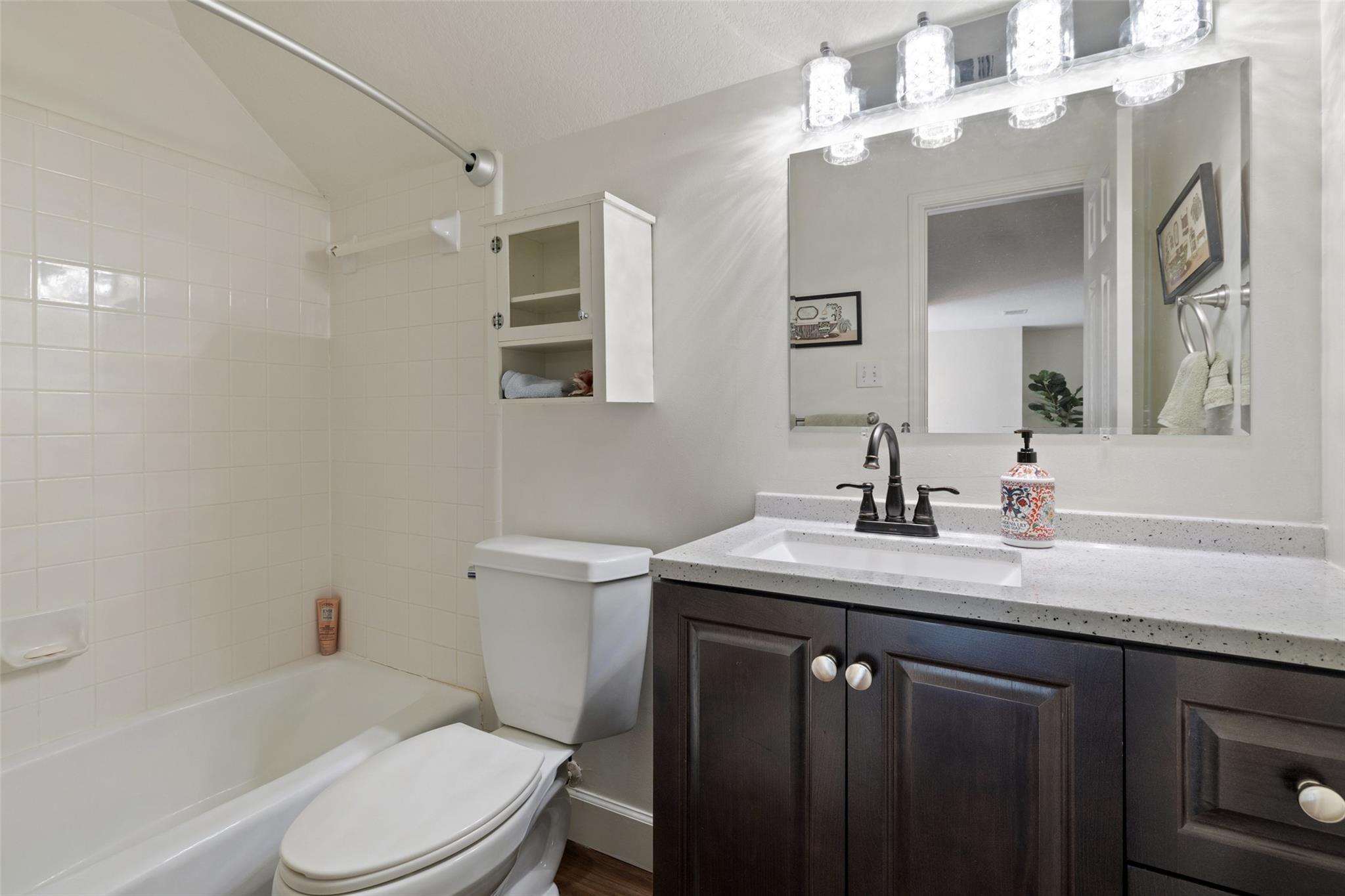 1004 Oaklands Dr, Round Rock, TX 78681