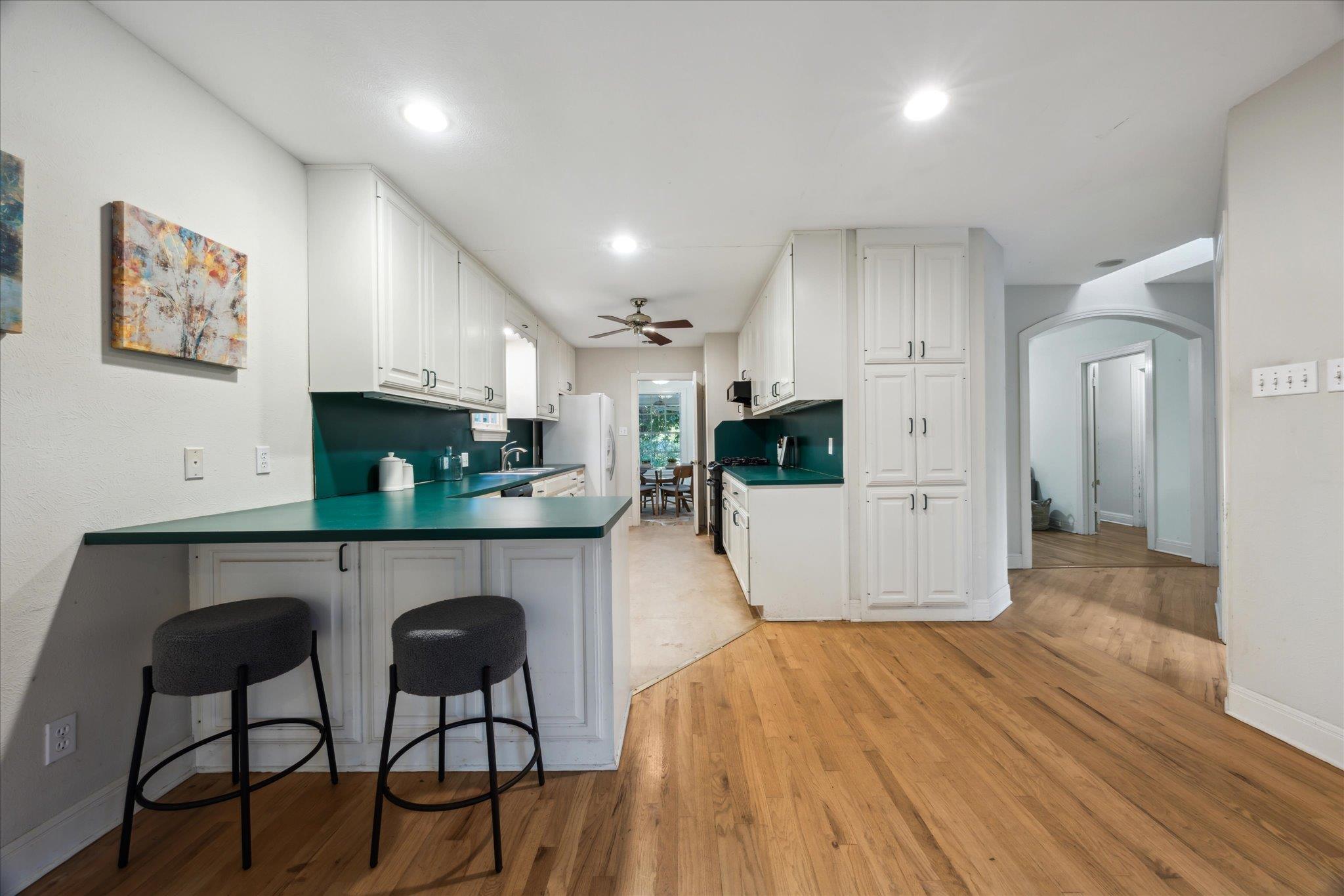 4012 Ridgelea Dr, Austin, TX 78731
