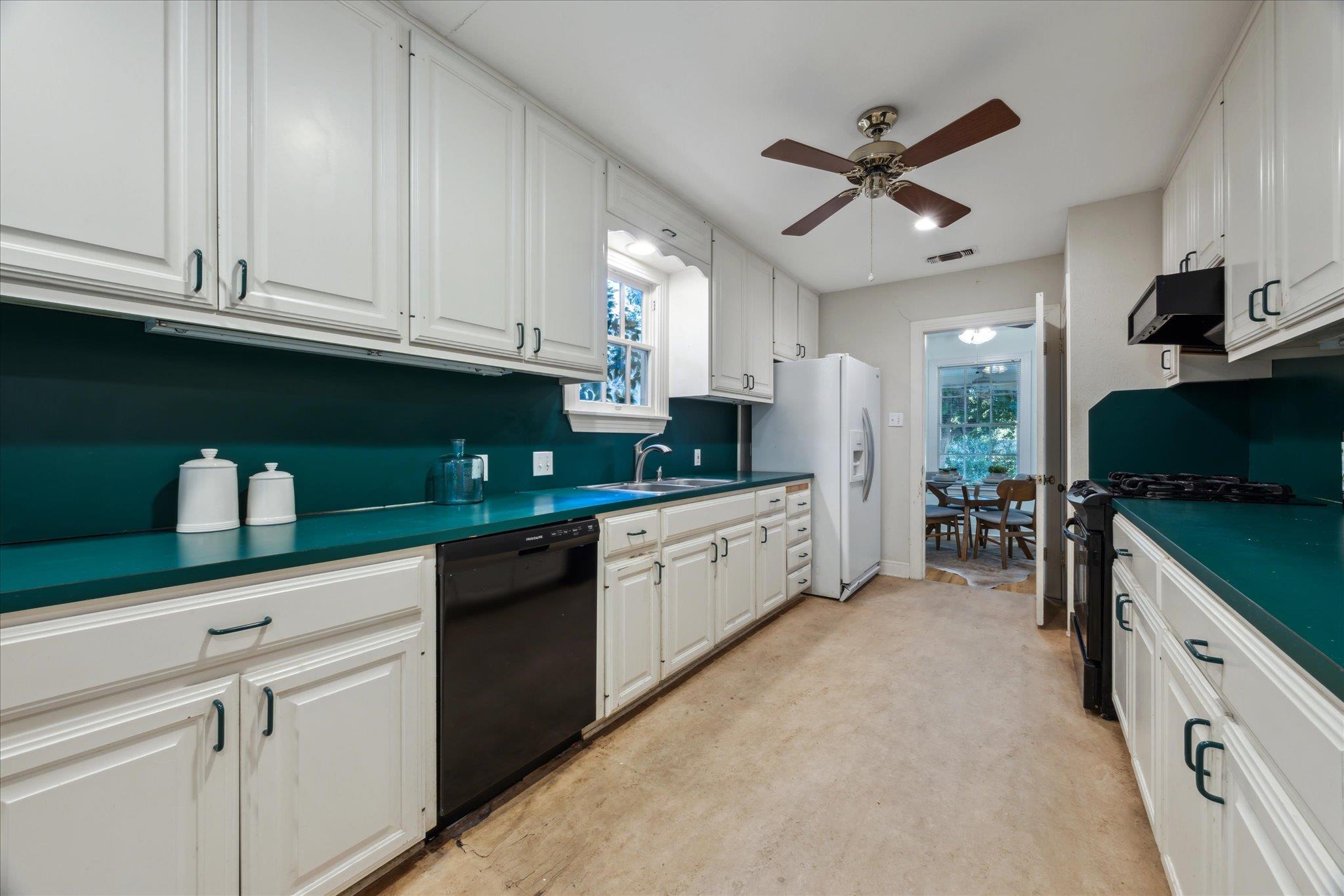 4012 Ridgelea Dr, Austin, TX 78731