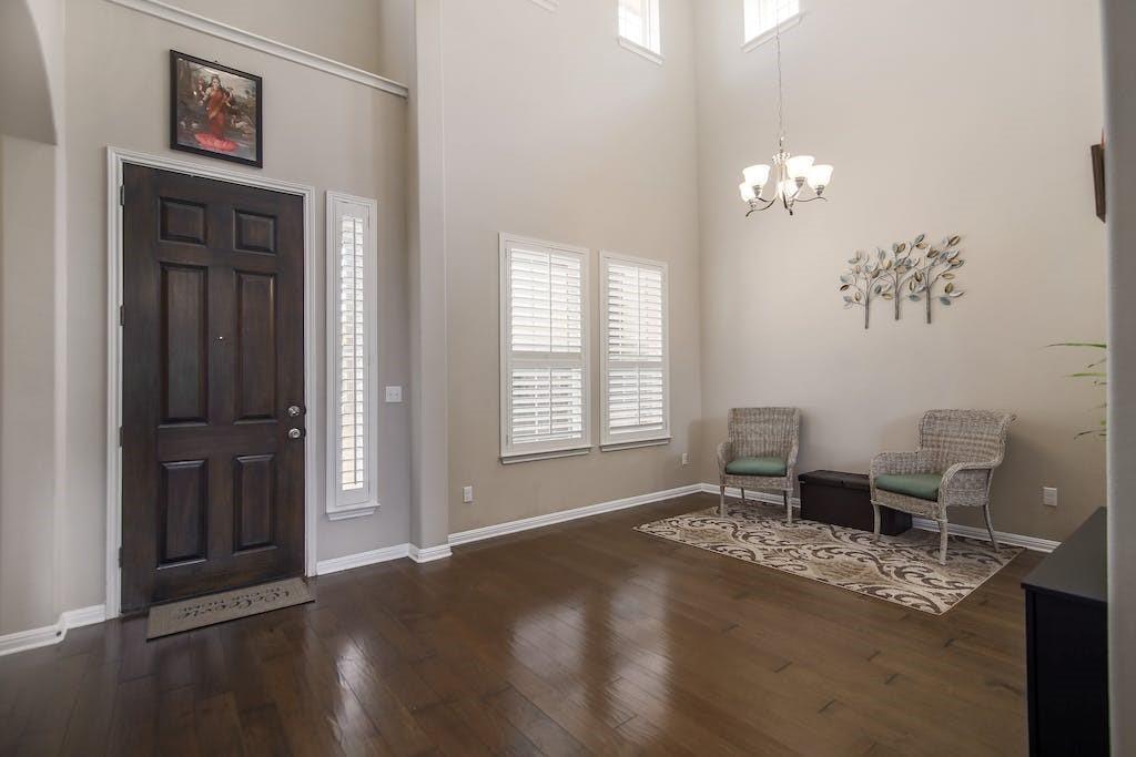 121 Alondra Way, Round Rock, TX 78681