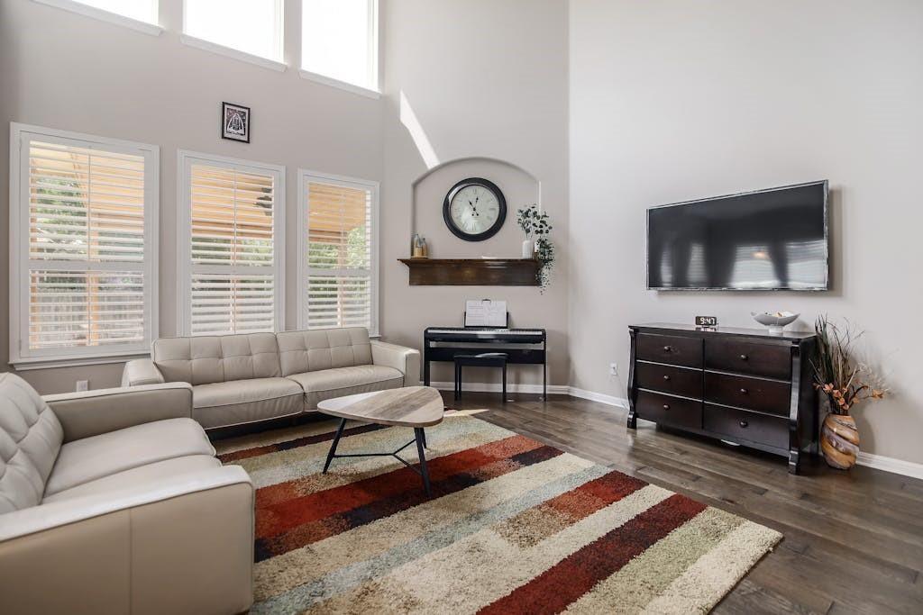 121 Alondra Way, Round Rock, TX 78681