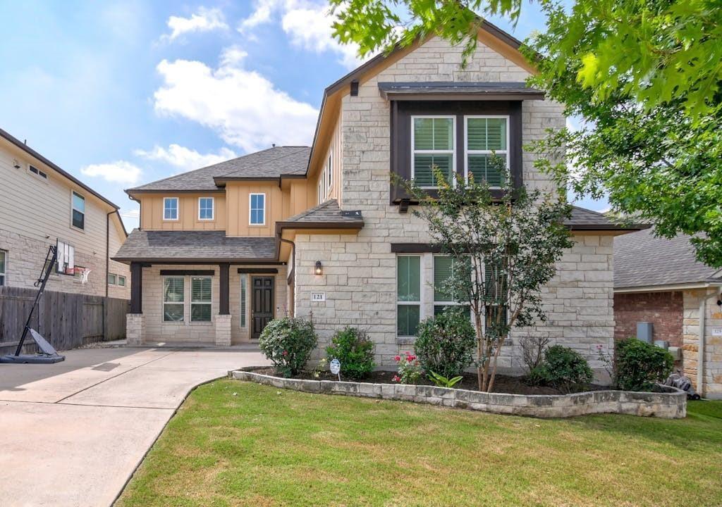 121 Alondra Way, Round Rock, TX 78681