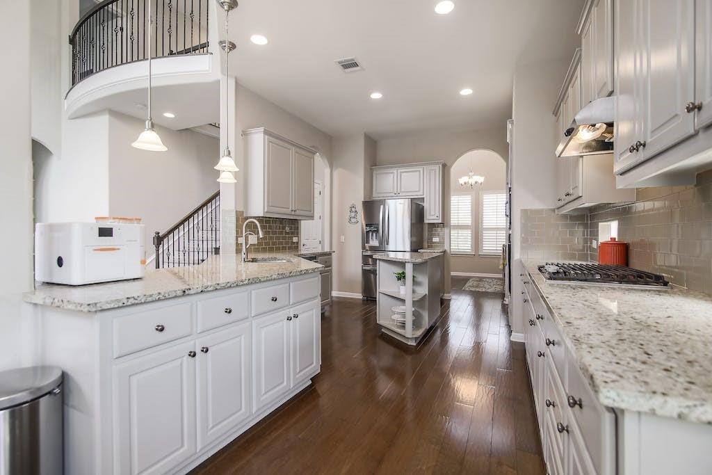 121 Alondra Way, Round Rock, TX 78681