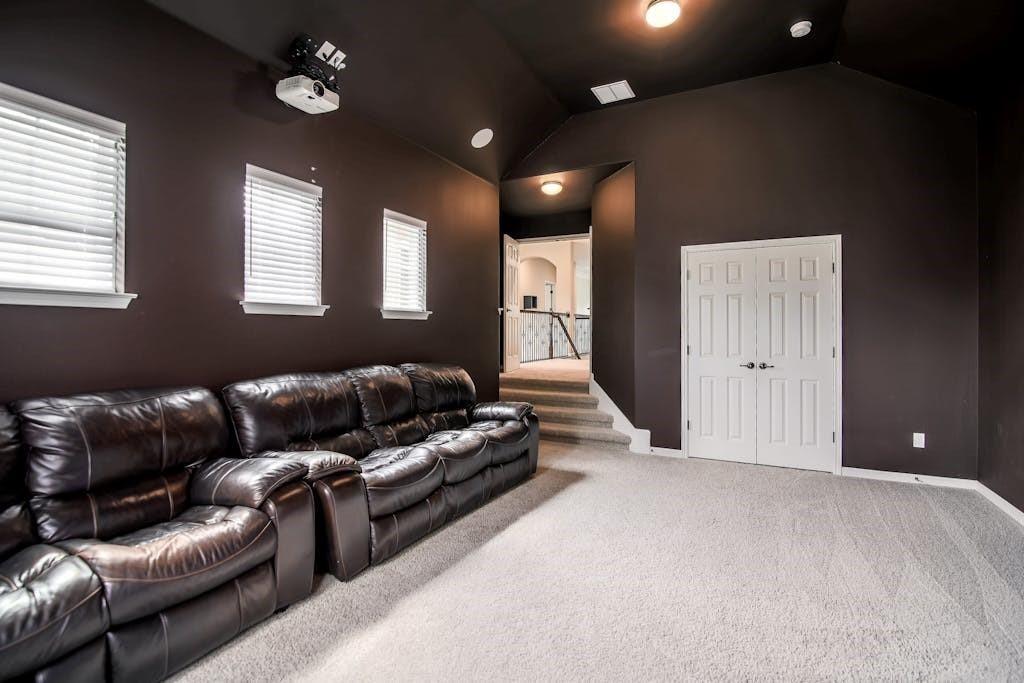 121 Alondra Way, Round Rock, TX 78681