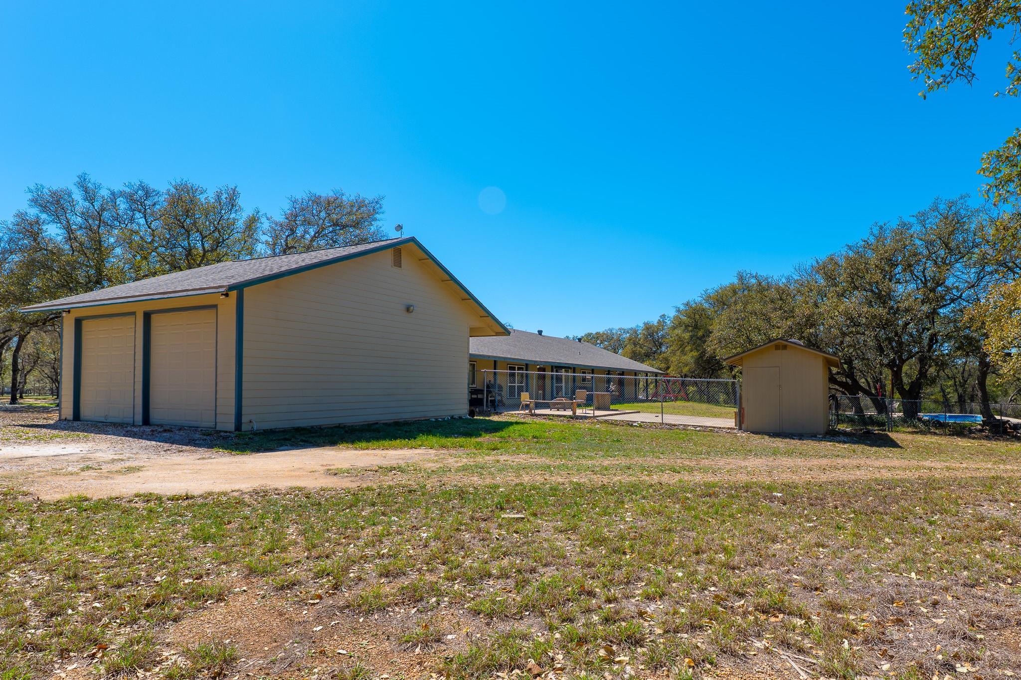 2700 County Road 224, Florence, TX 76527