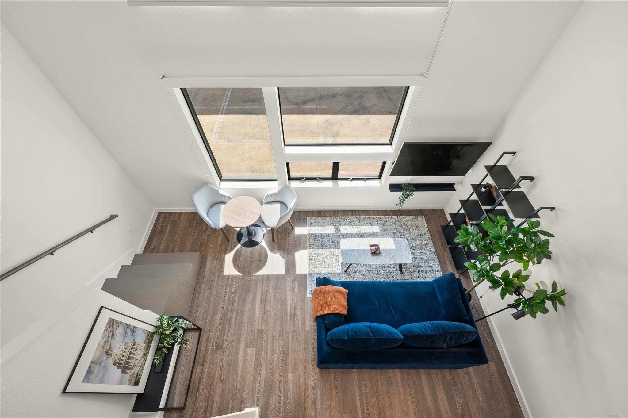 49 Navasota St # 214, Austin, TX 78702